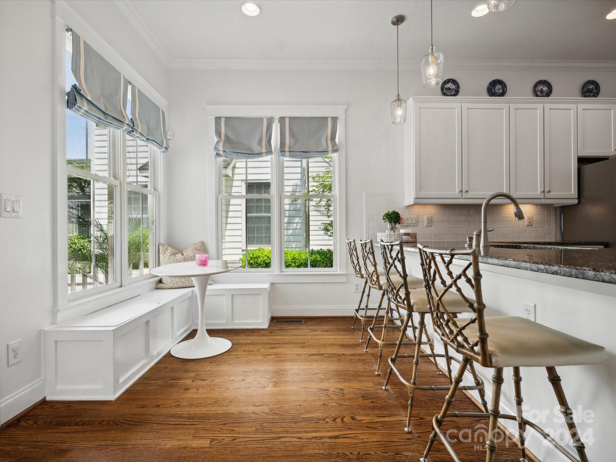 4333 Birkshire Heights