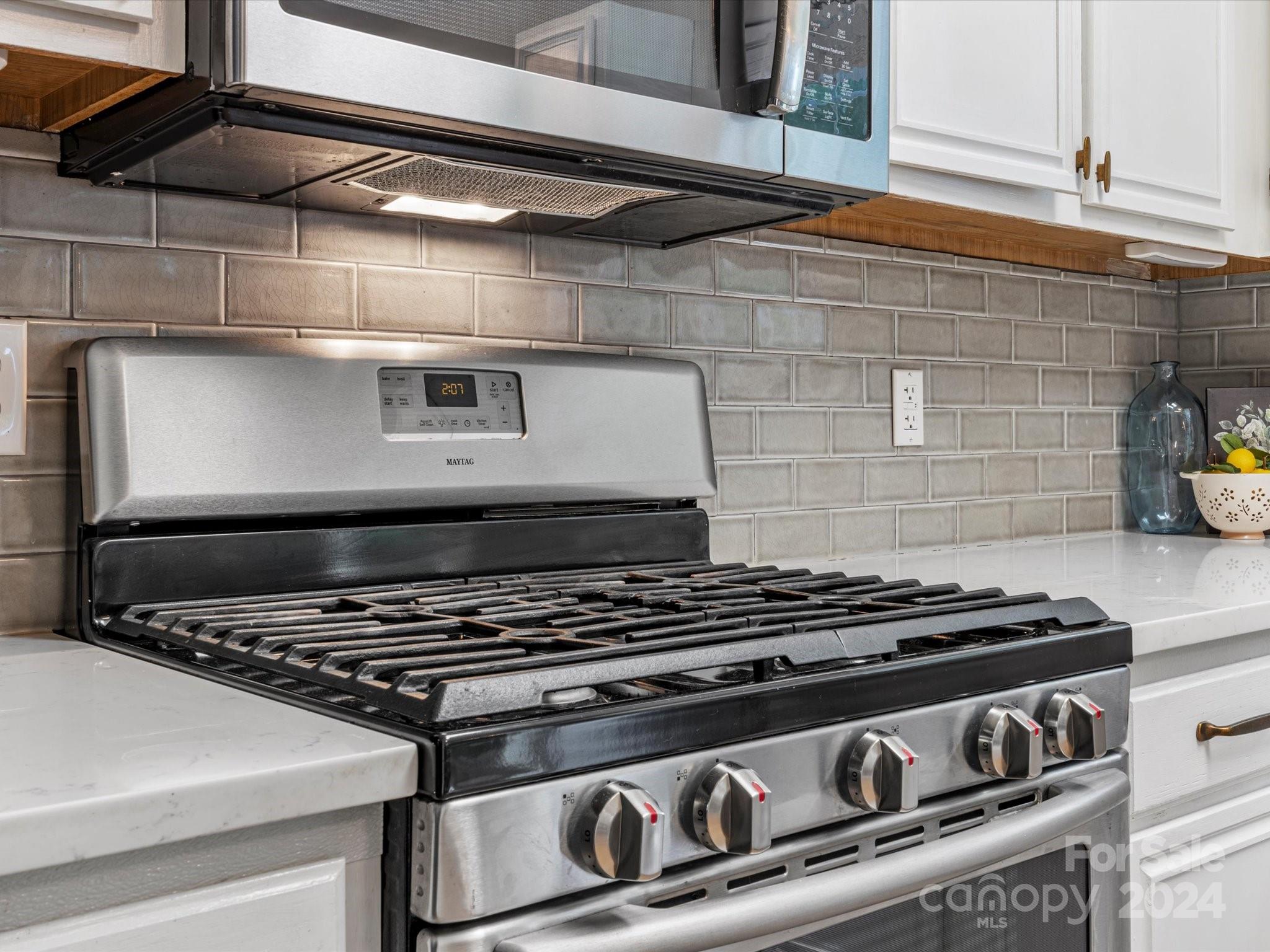 16615 Glenfurness Drive