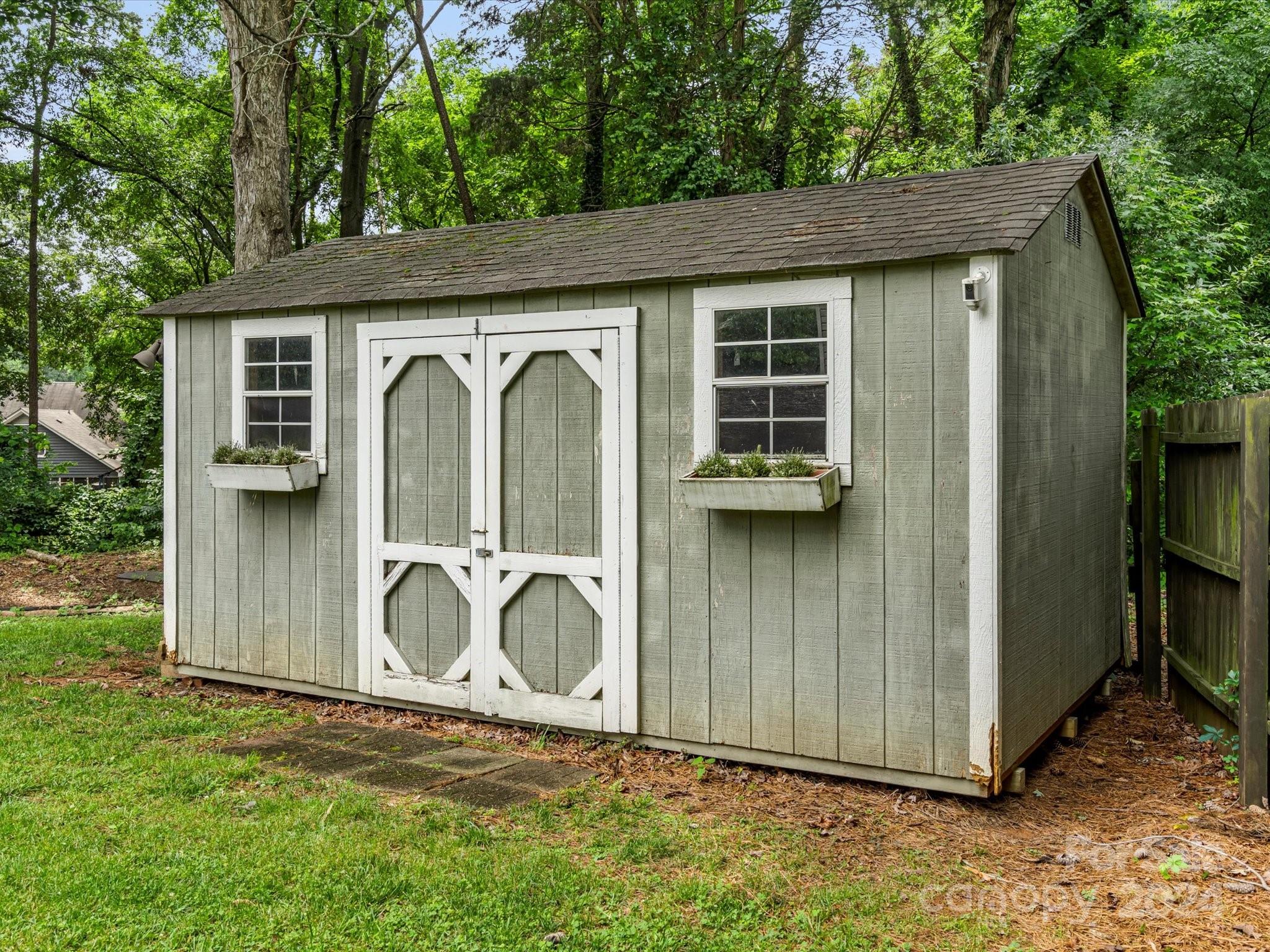 16615 Glenfurness Drive