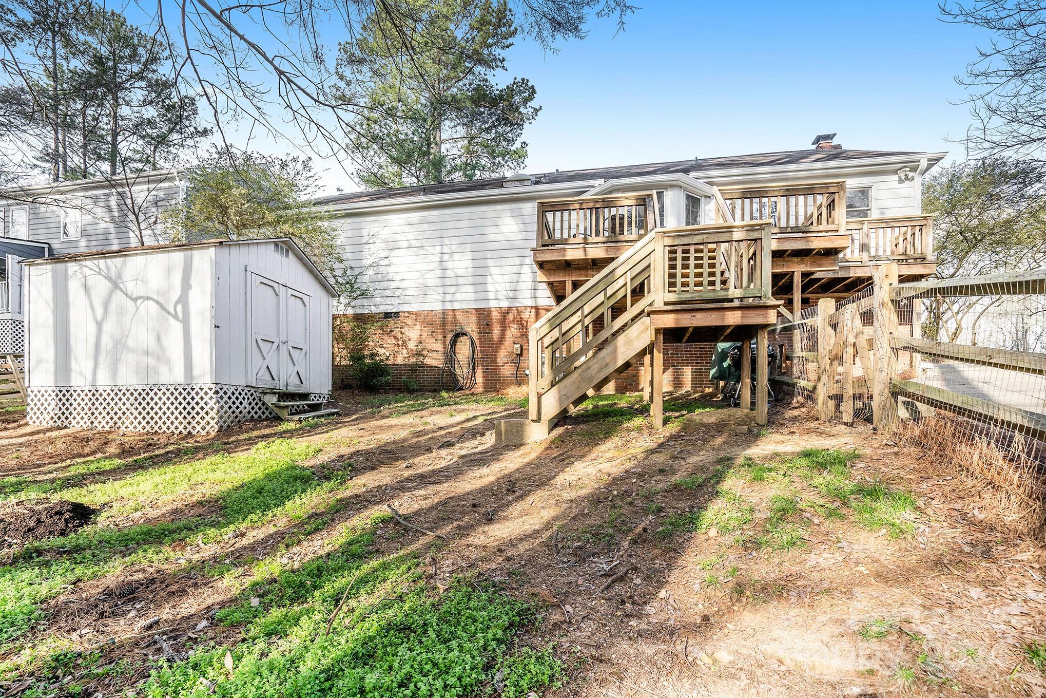 2045 Trowbridge Court