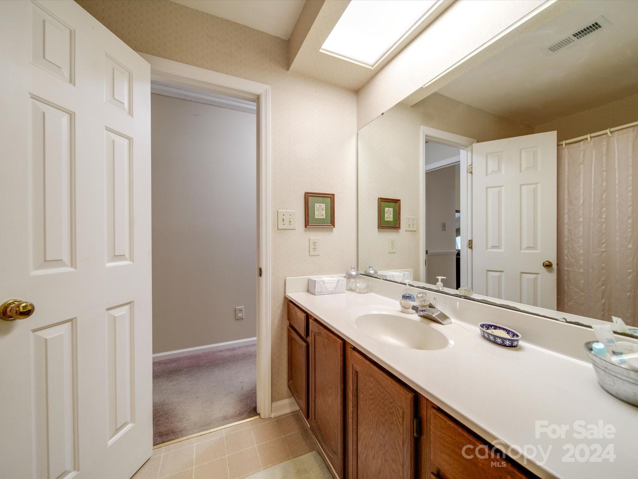 1557 Woodcroft Drive
