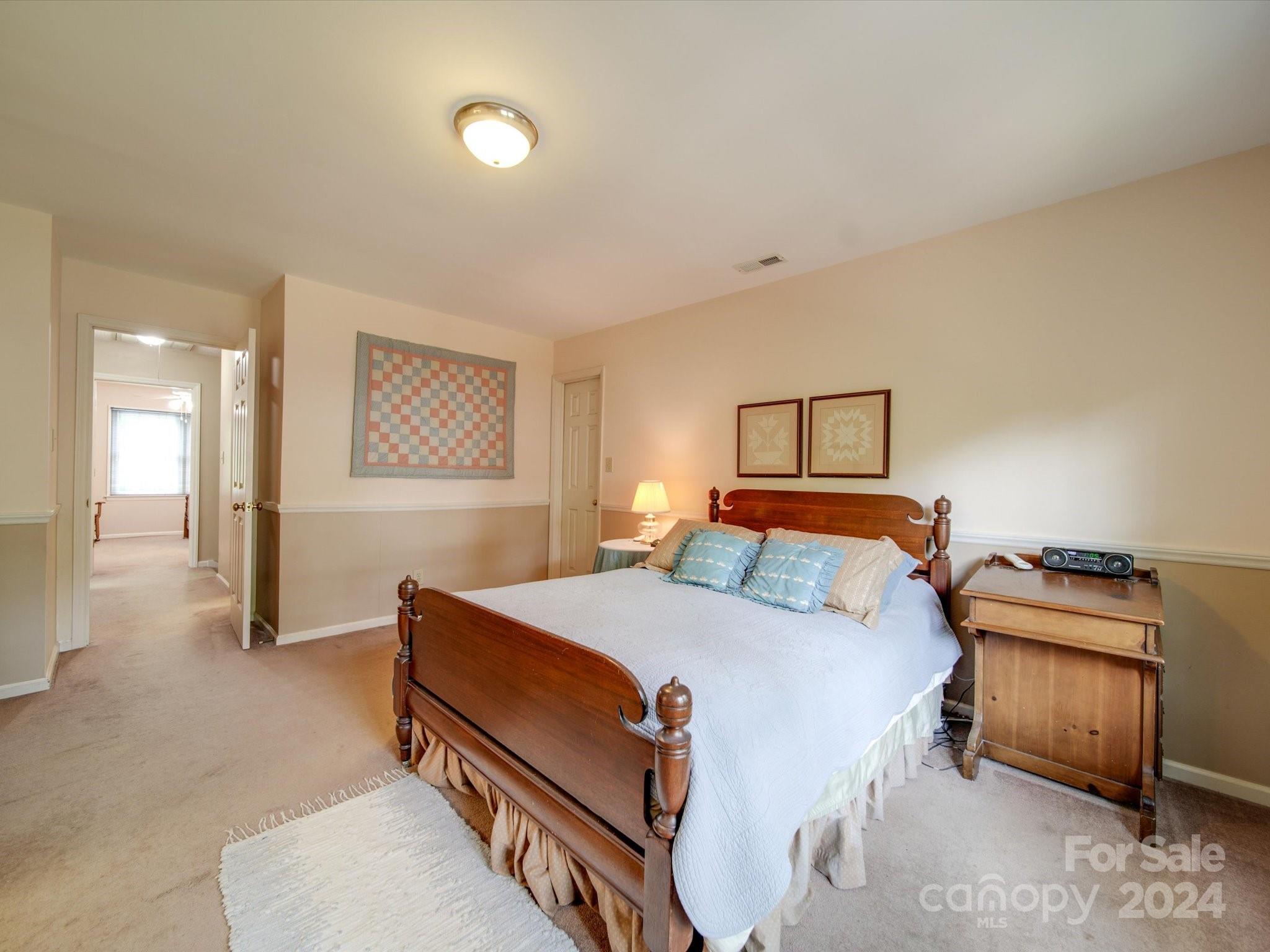 1557 Woodcroft Drive