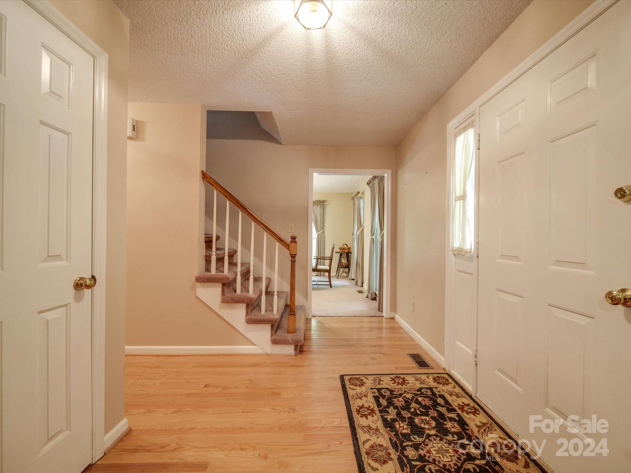 1557 Woodcroft Drive