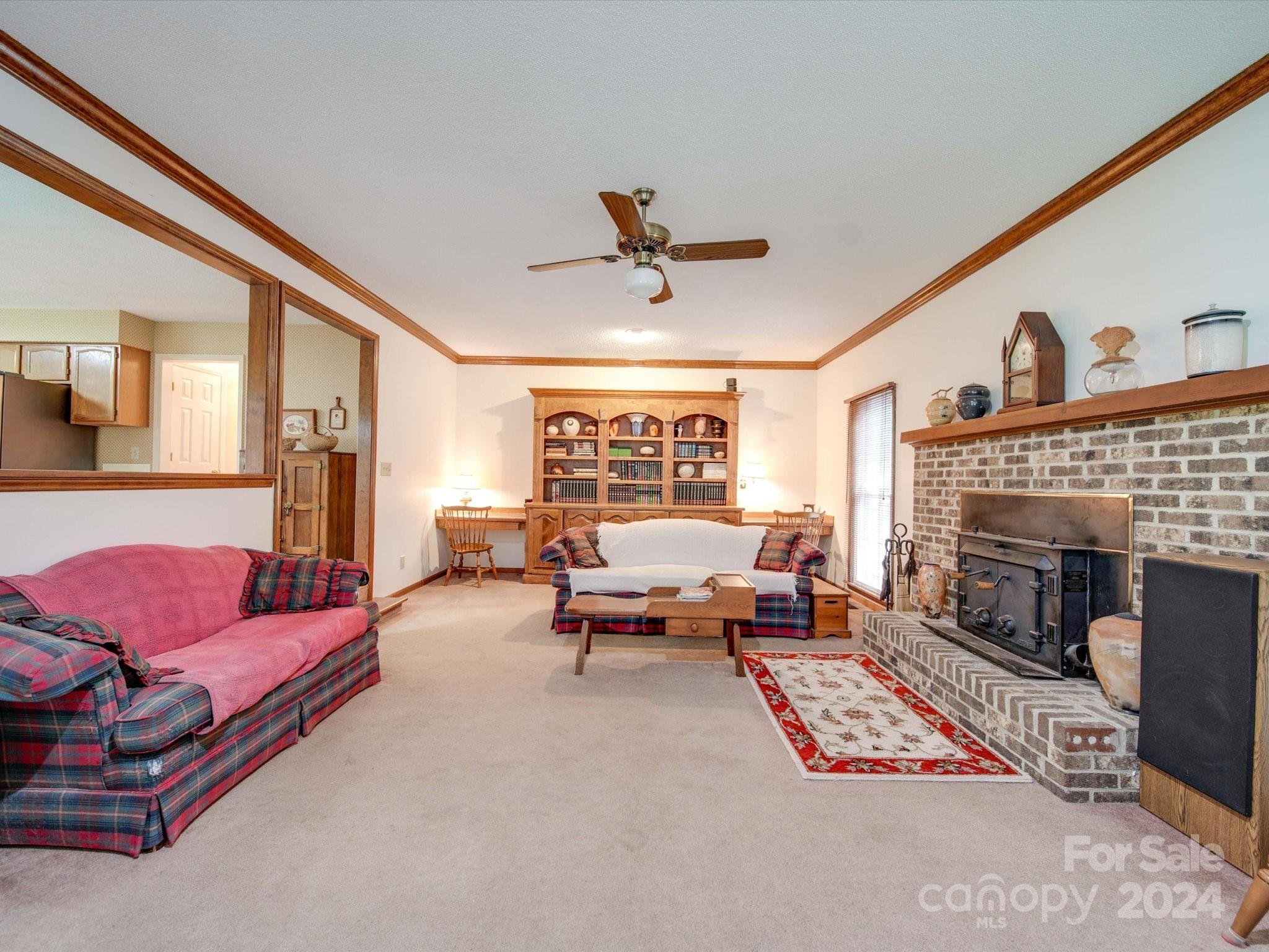 1557 Woodcroft Drive