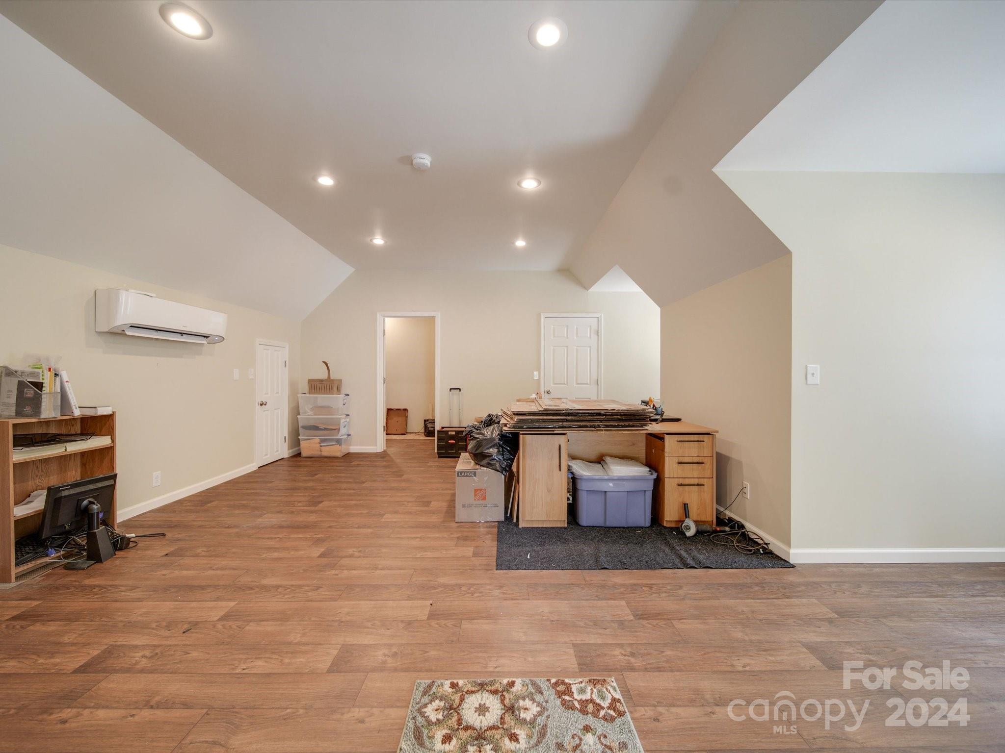1557 Woodcroft Drive