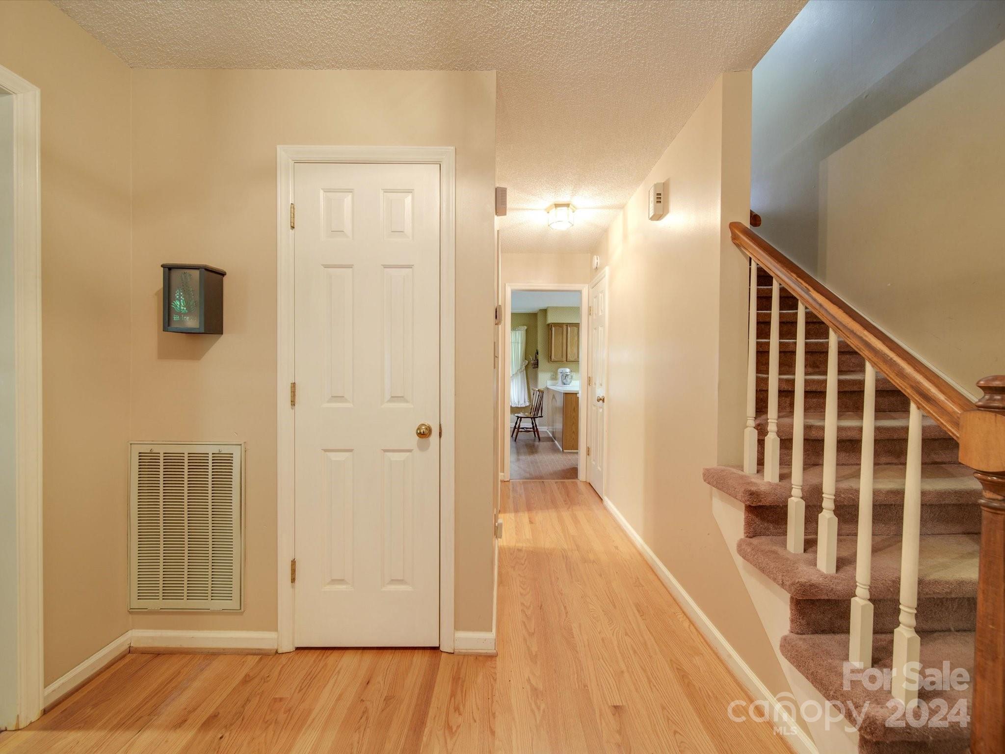 1557 Woodcroft Drive