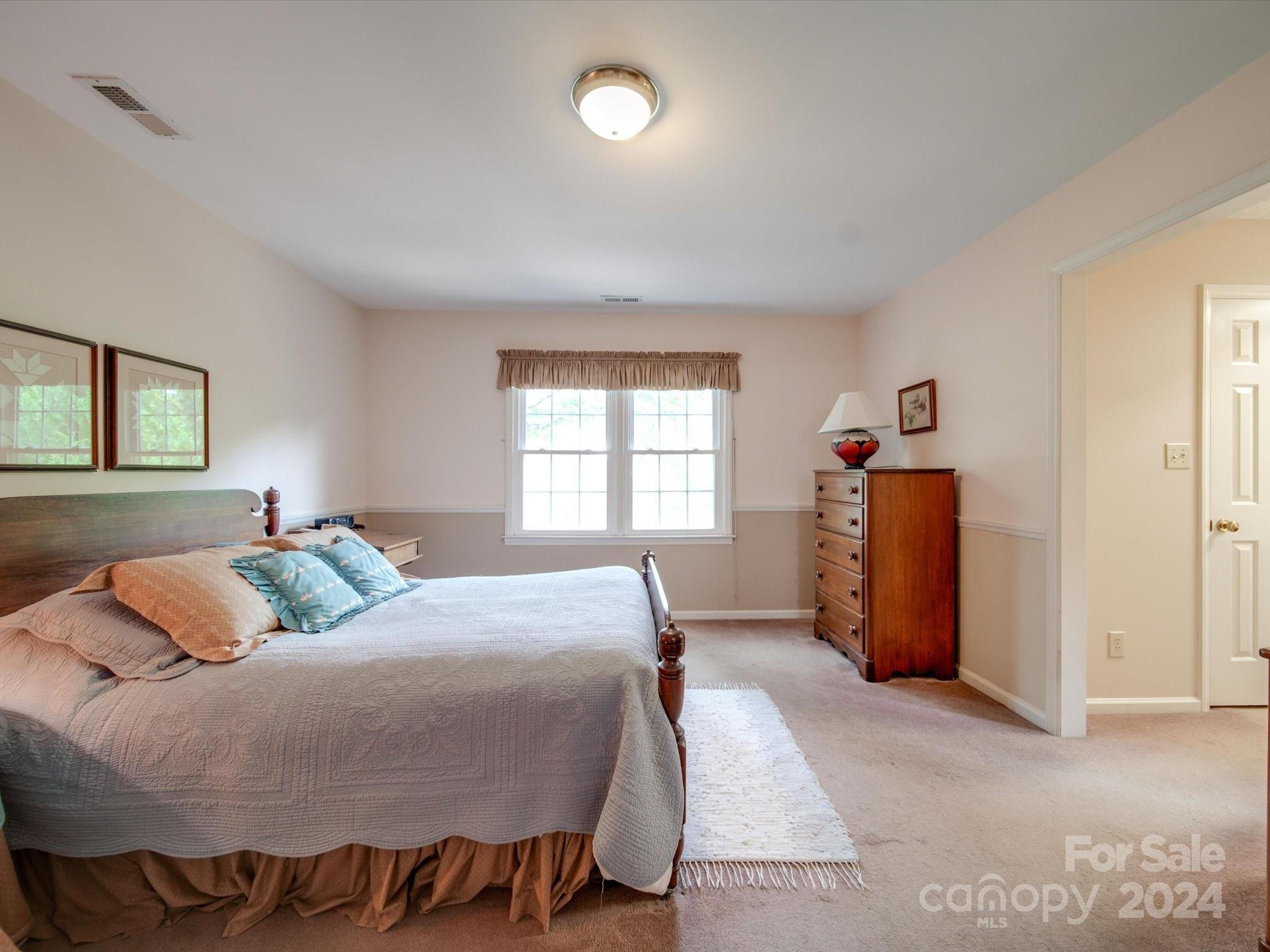 1557 Woodcroft Drive