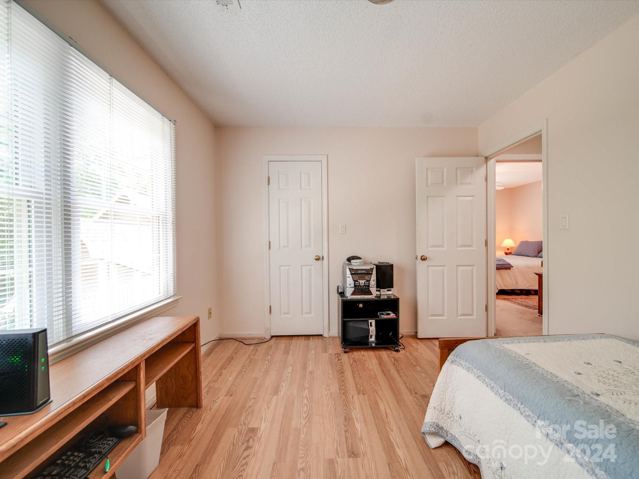 1557 Woodcroft Drive