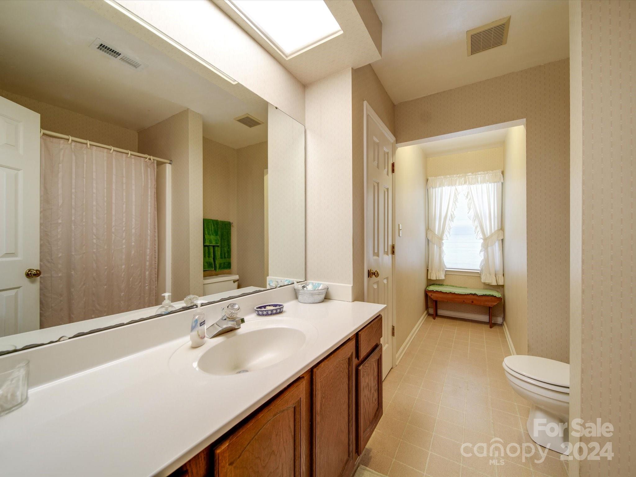 1557 Woodcroft Drive