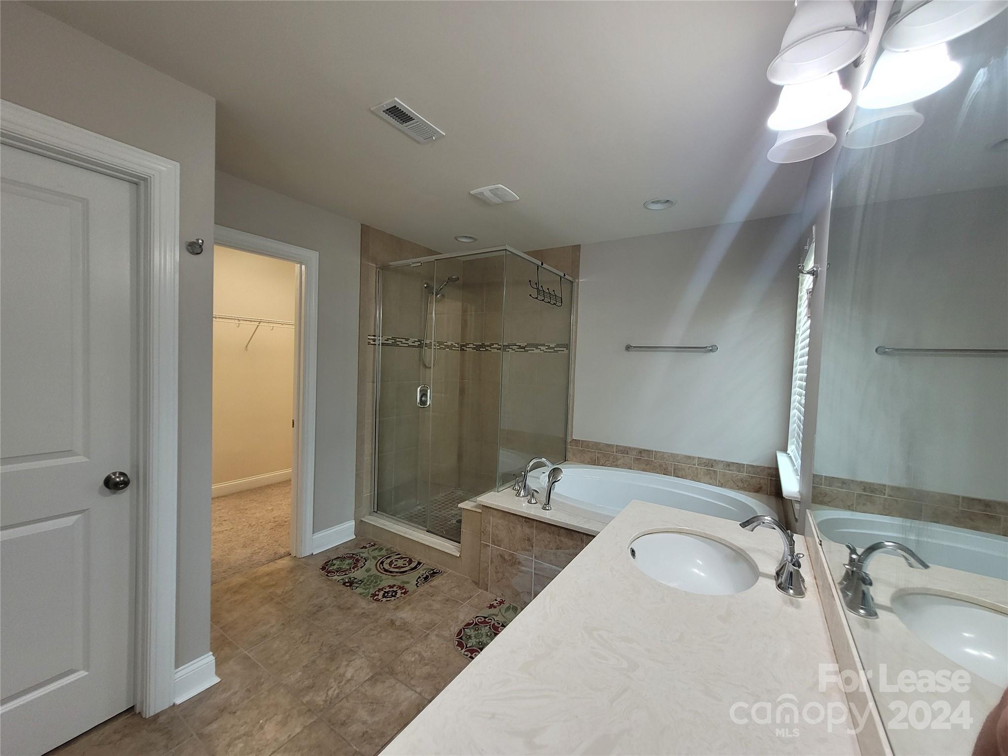 756 Garrett Green Way