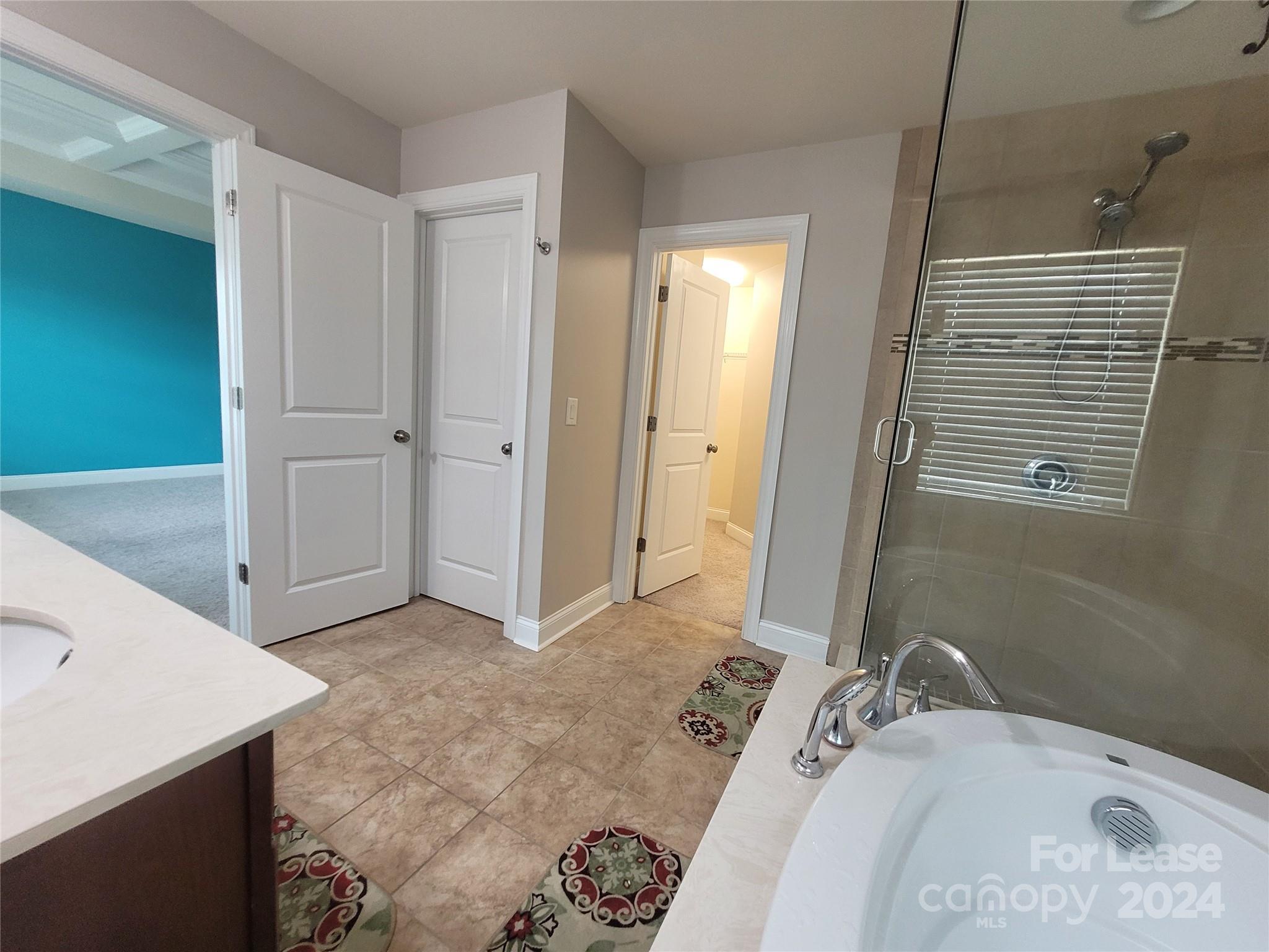 756 Garrett Green Way