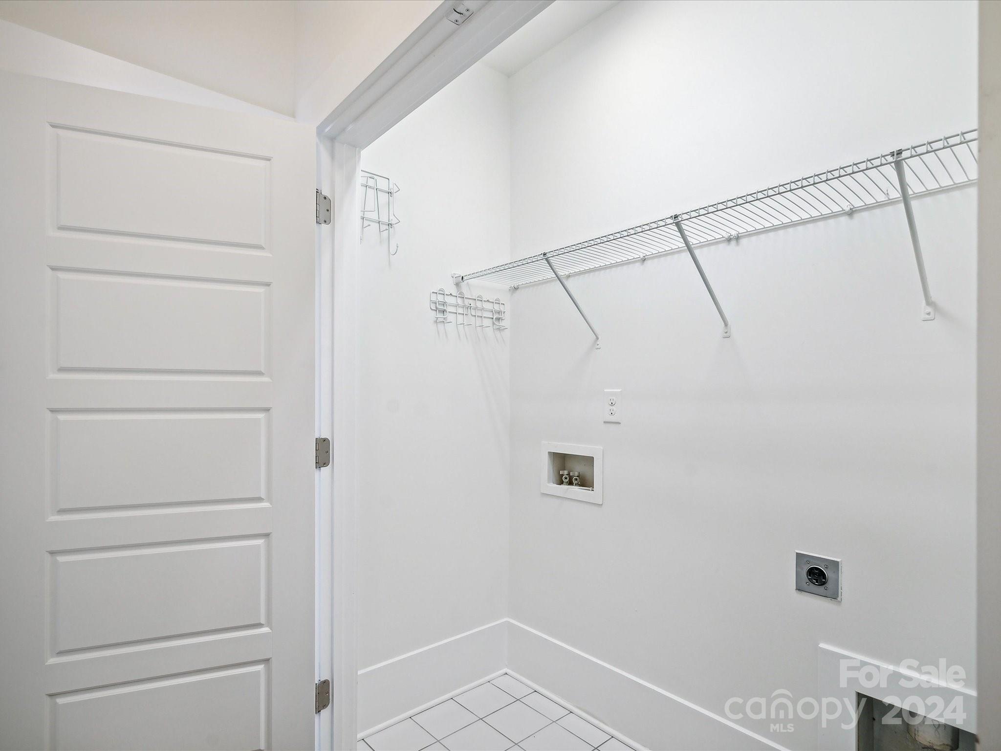 722 Waterscape Court