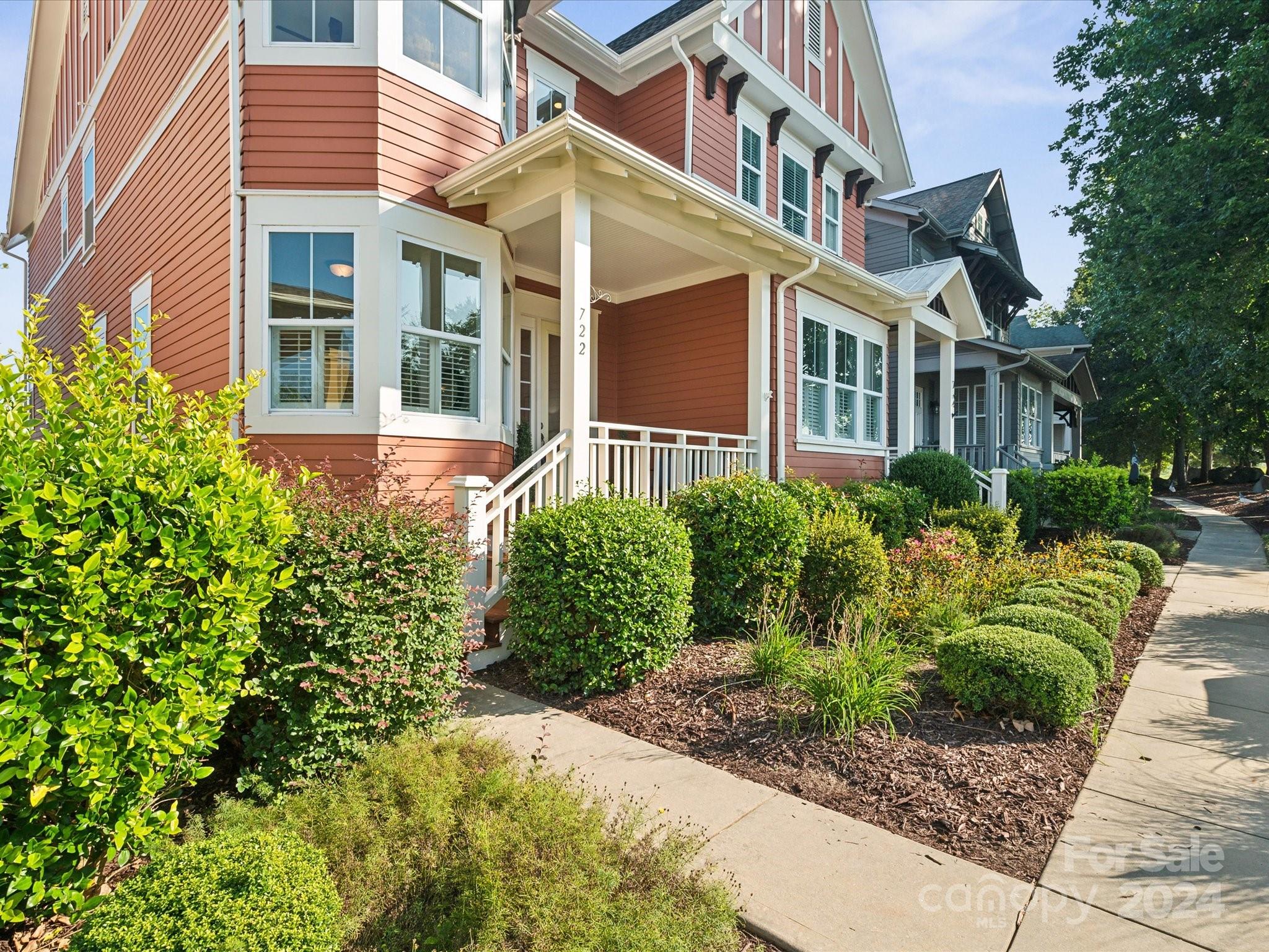 722 Waterscape Court