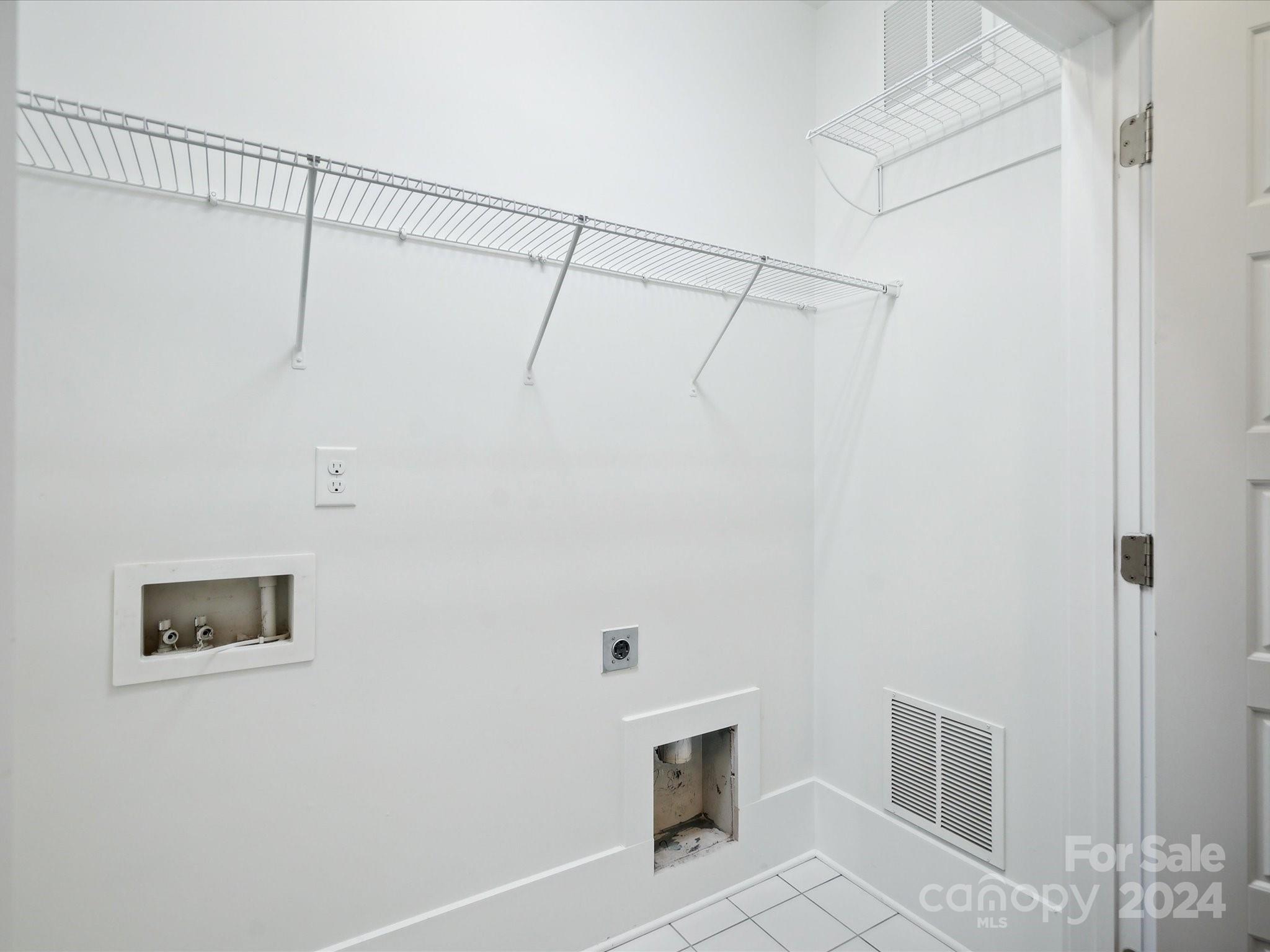 722 Waterscape Court