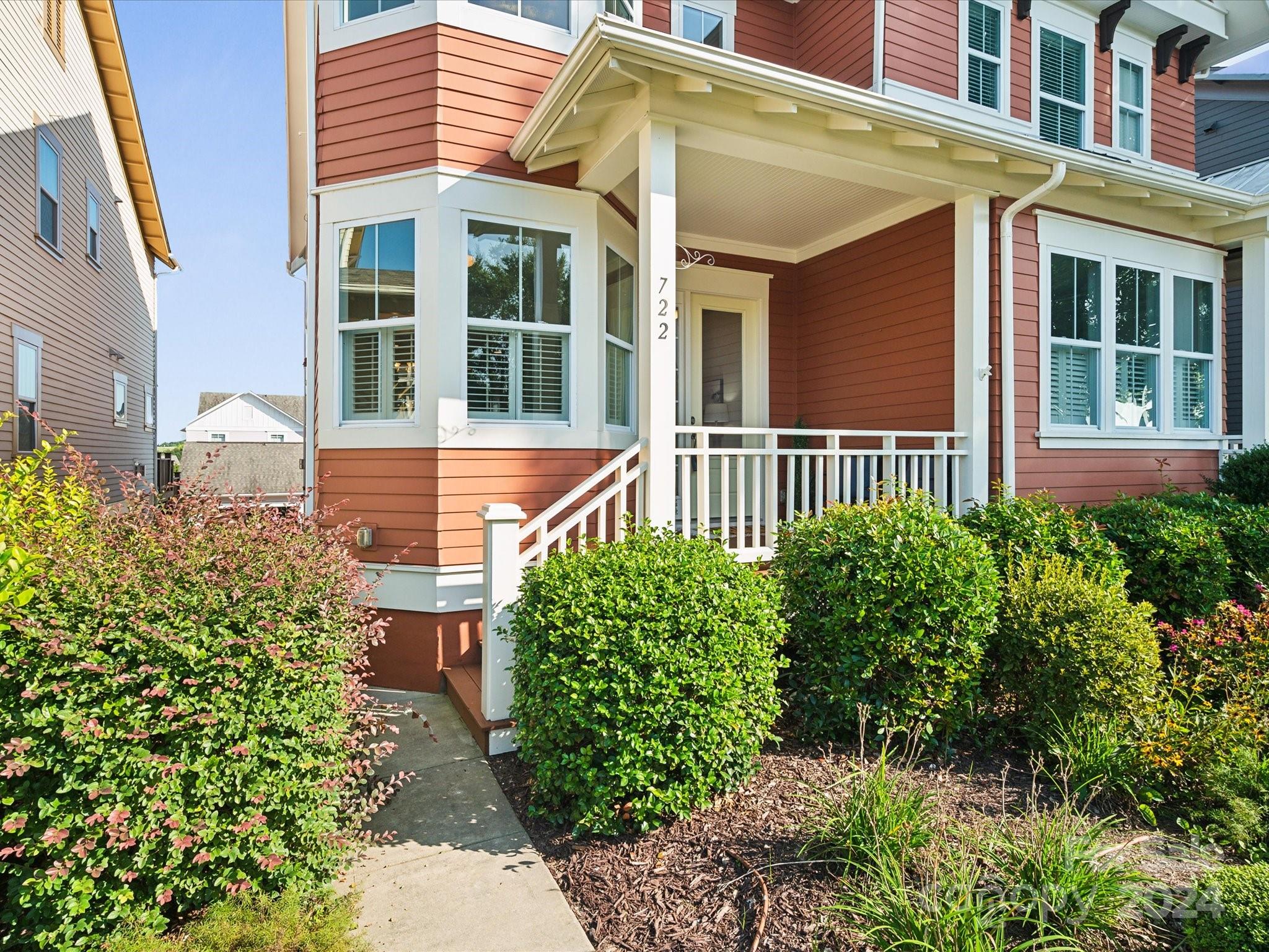 722 Waterscape Court