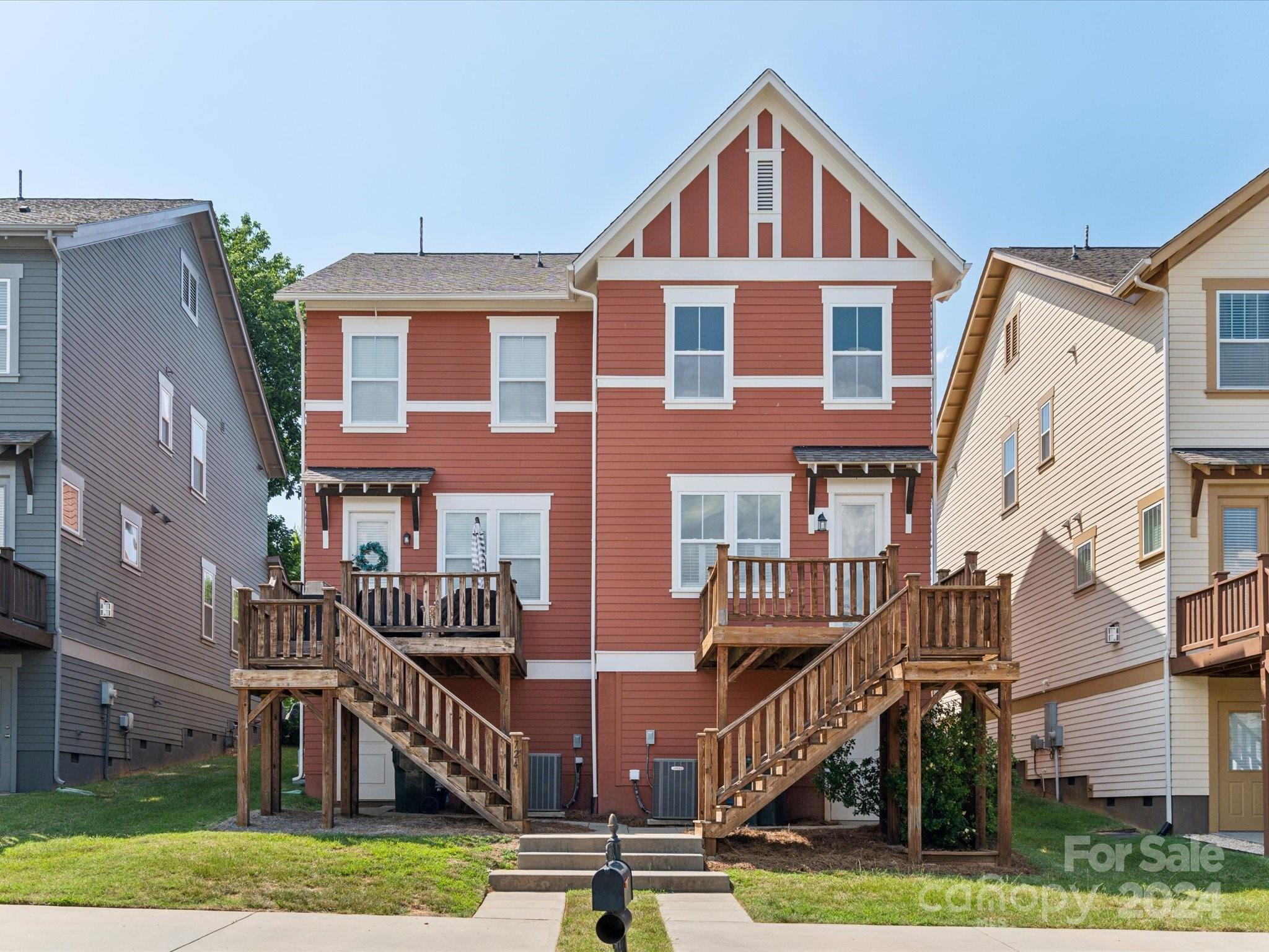 722 Waterscape Court