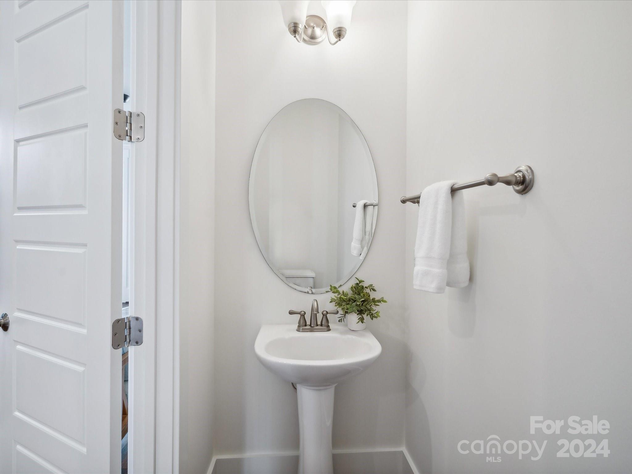 722 Waterscape Court