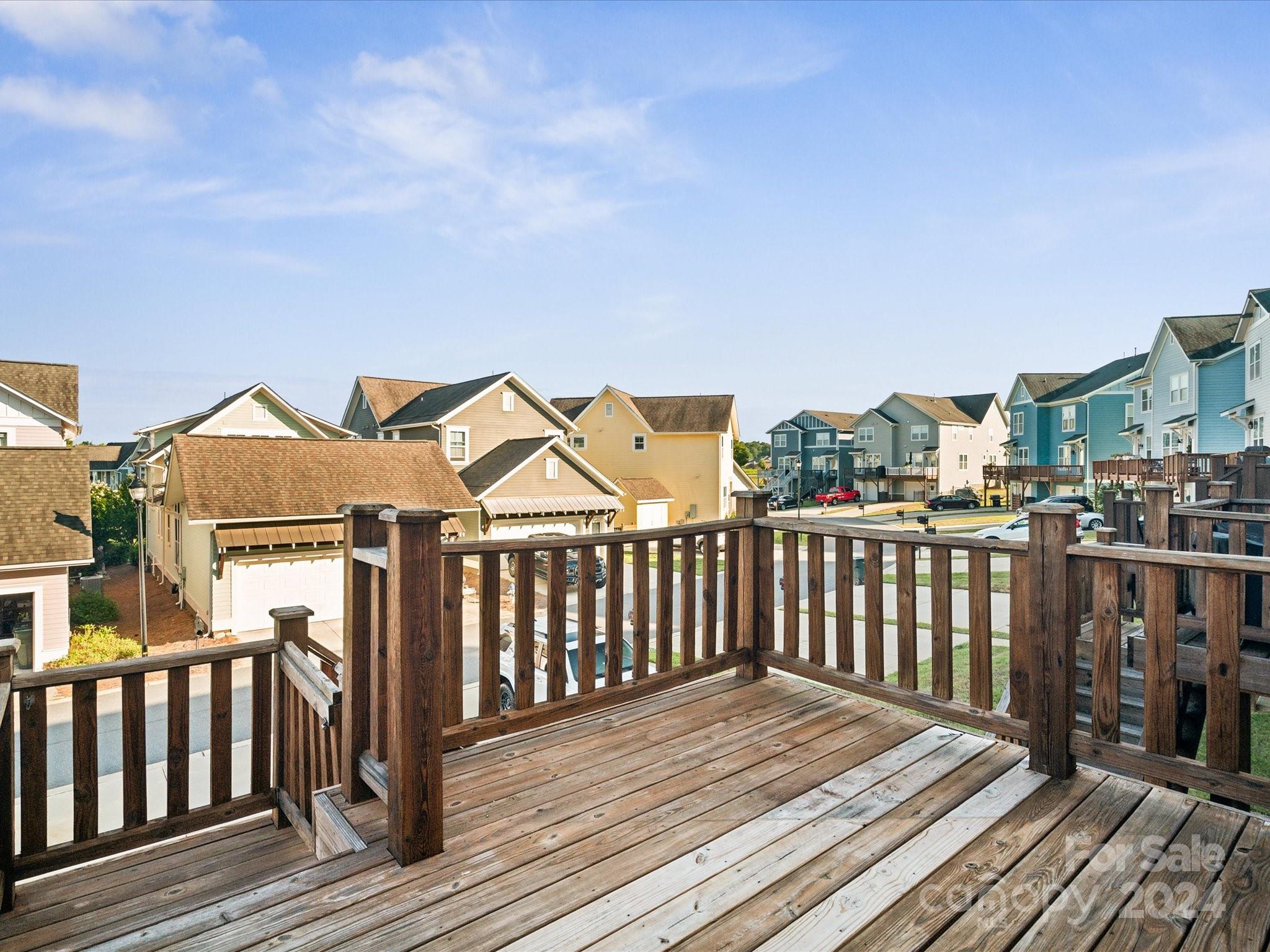 722 Waterscape Court