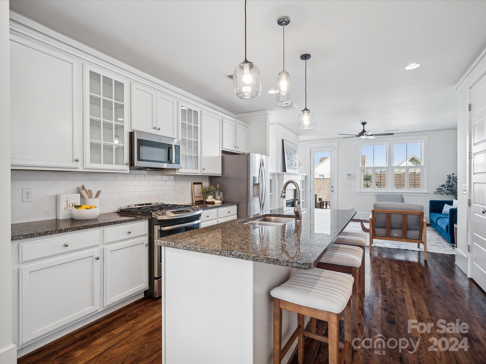 722 Waterscape Court