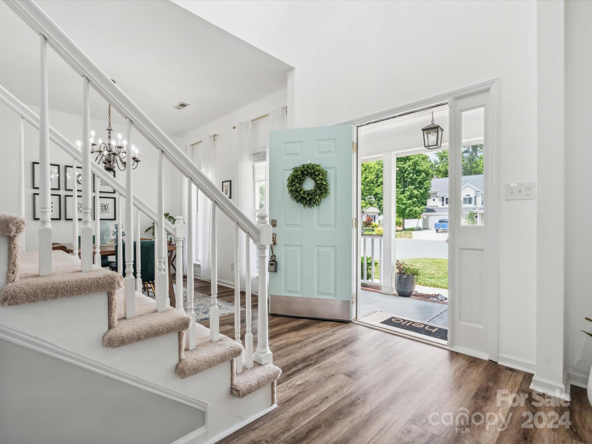 8531 Albury Walk Lane