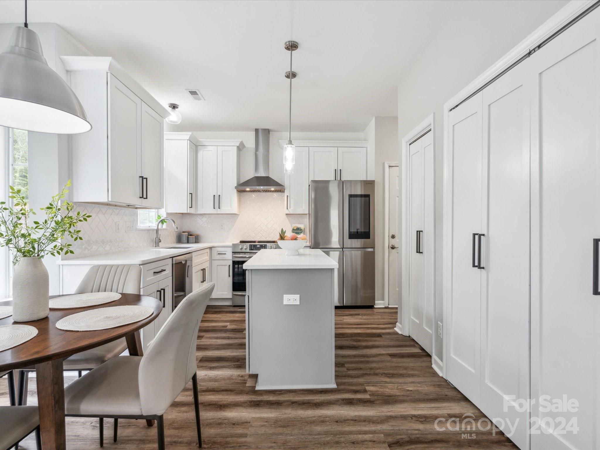 8531 Albury Walk Lane