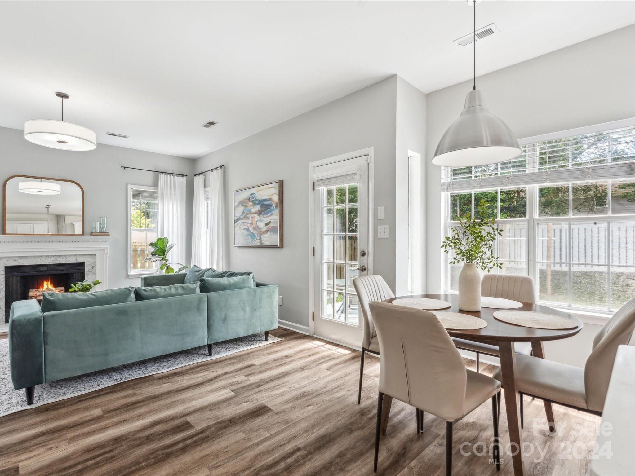 8531 Albury Walk Lane