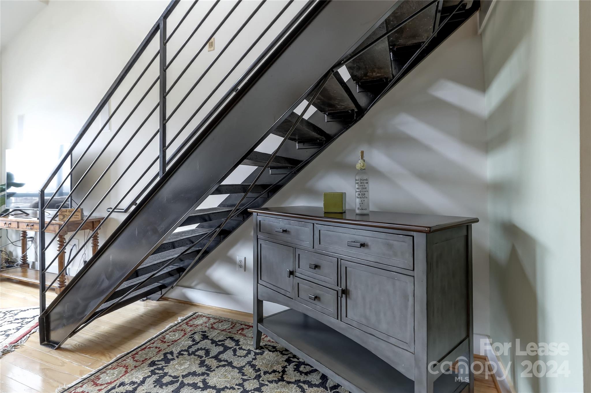 115 E Park Avenue Unit: 412