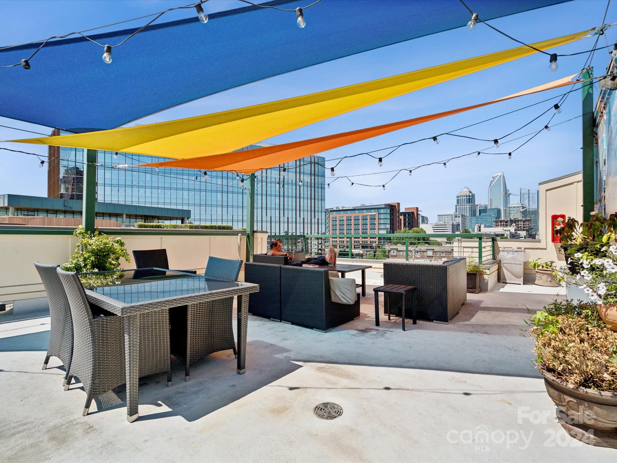 115 E Park Avenue Unit: 412