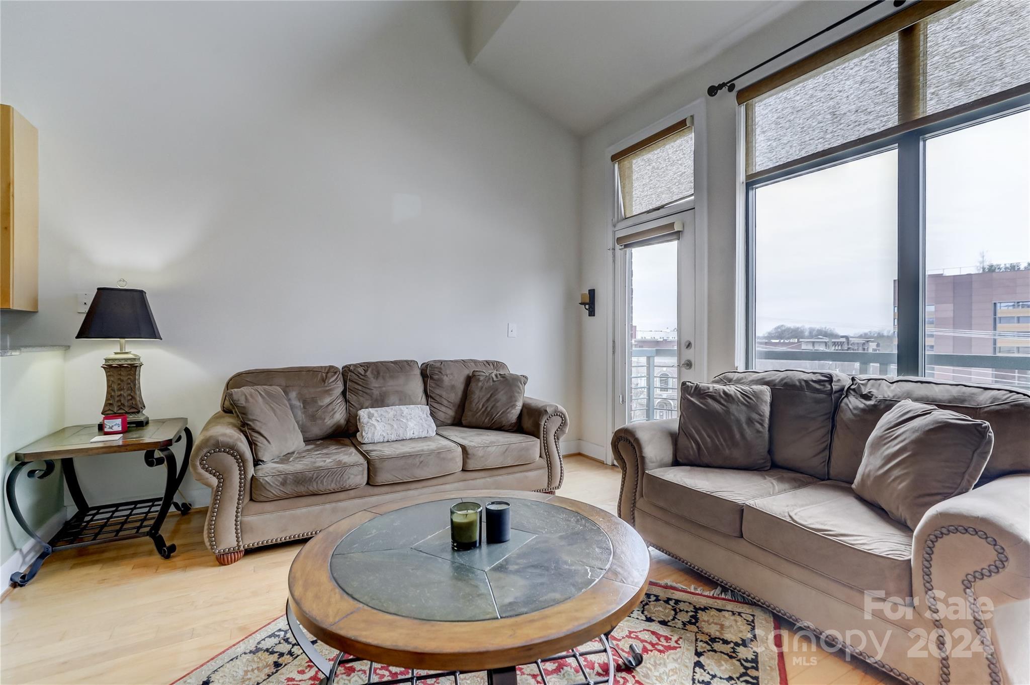 115 E Park Avenue Unit: 412