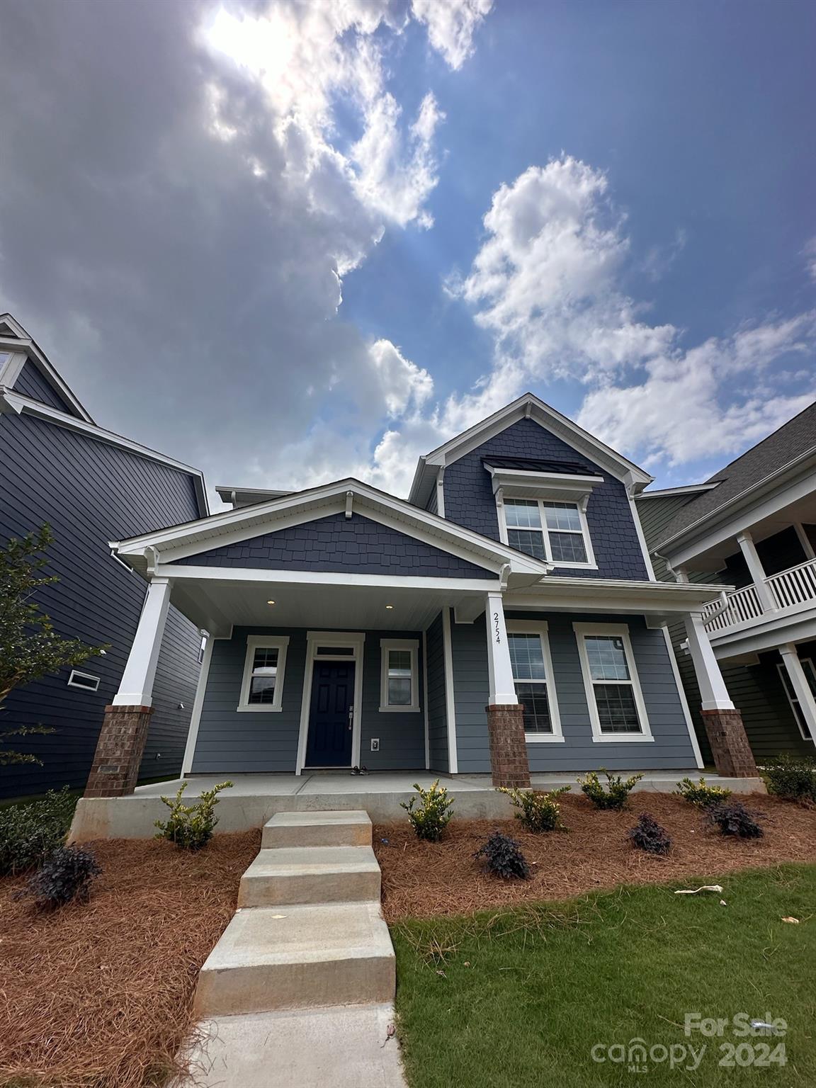 2754 Monument Point Circle