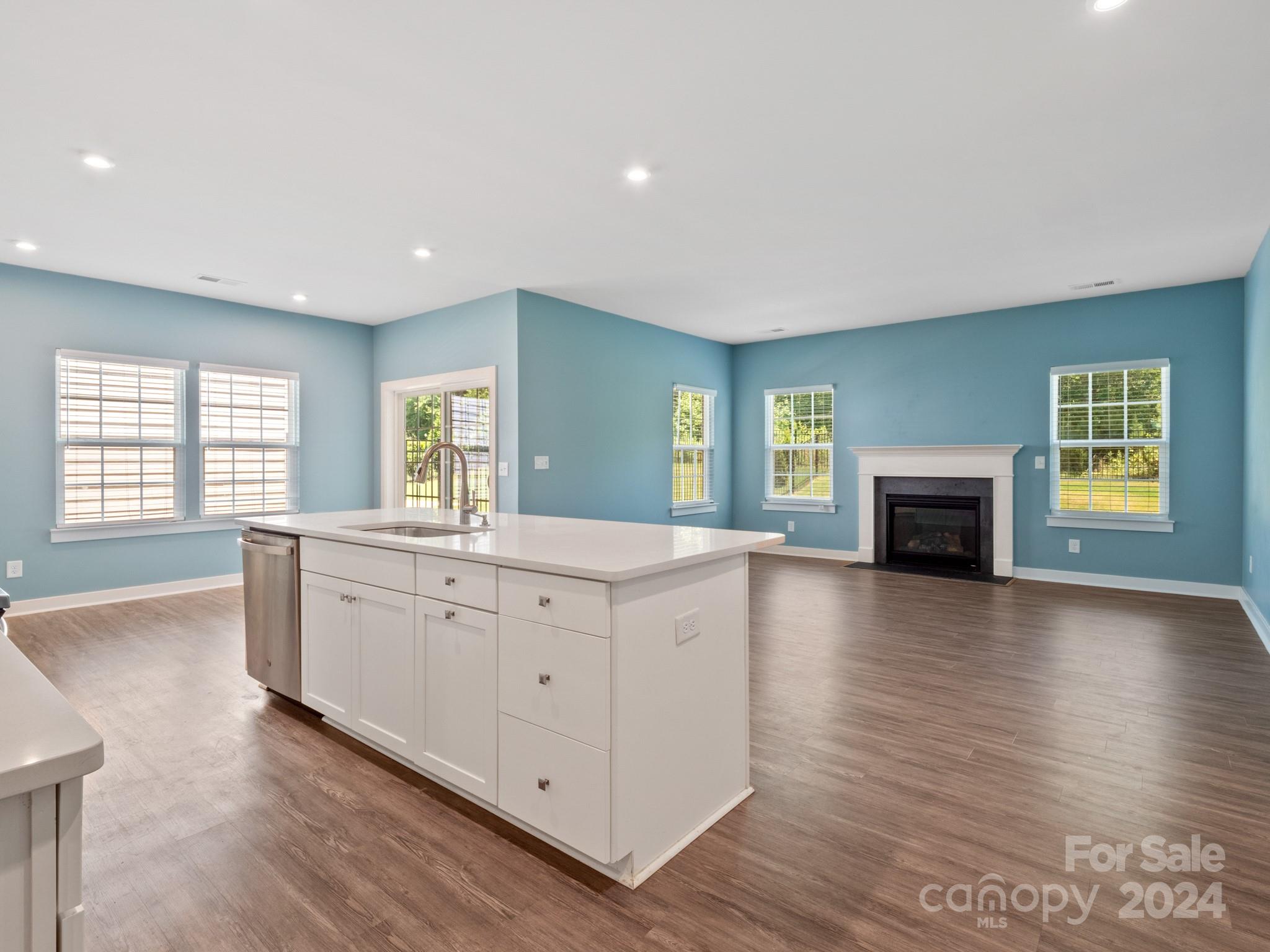 1335 Augustus Beamon Drive Unit: 79