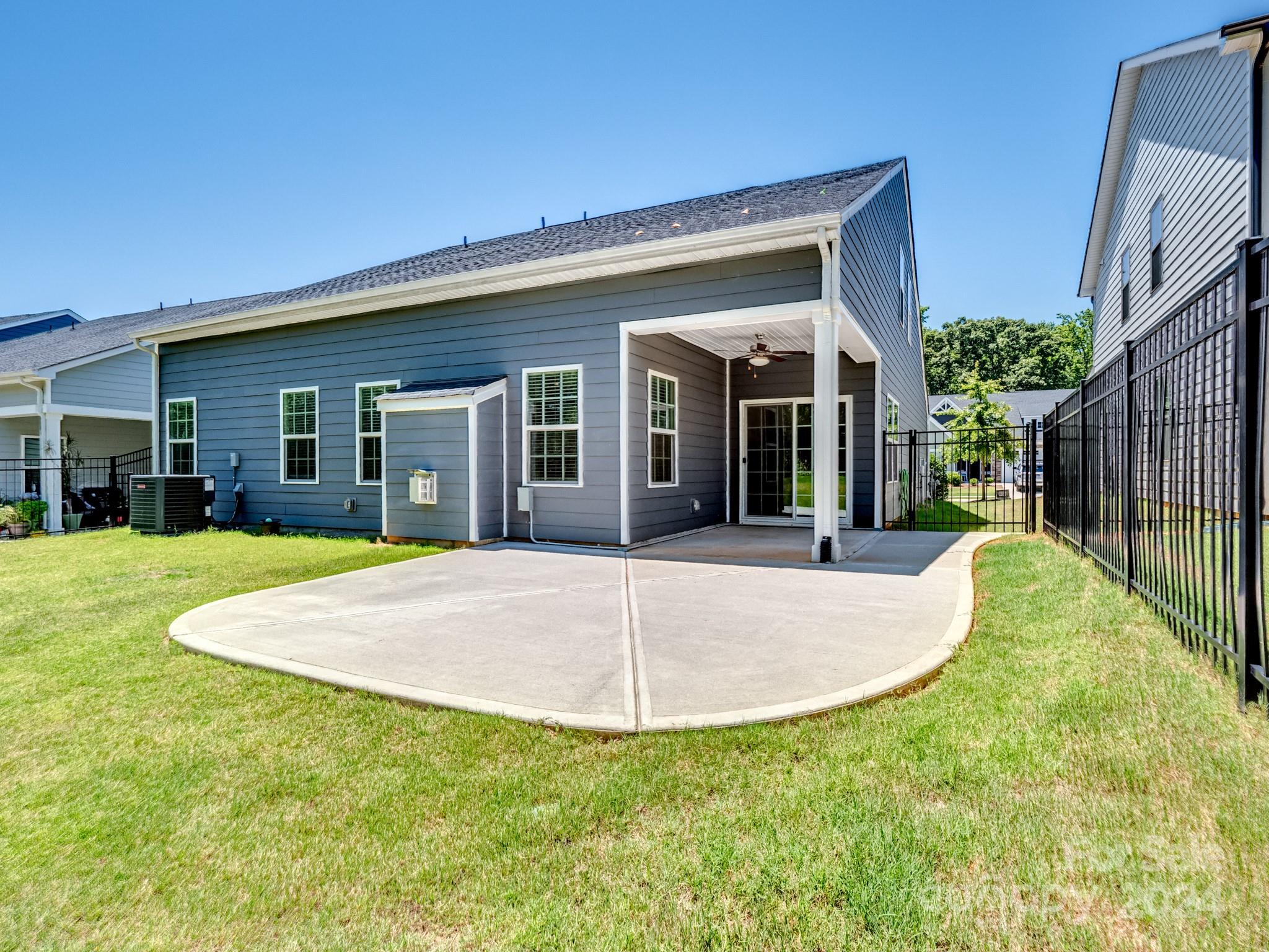 1335 Augustus Beamon Drive Unit: 79