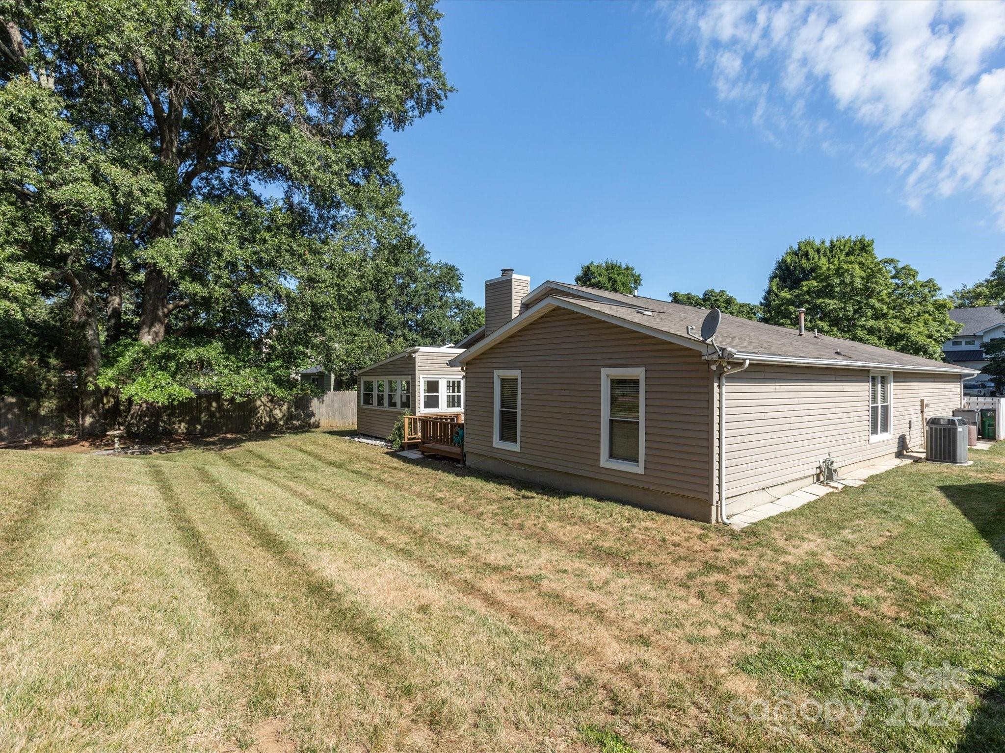 10039 Fairway Ridge Road