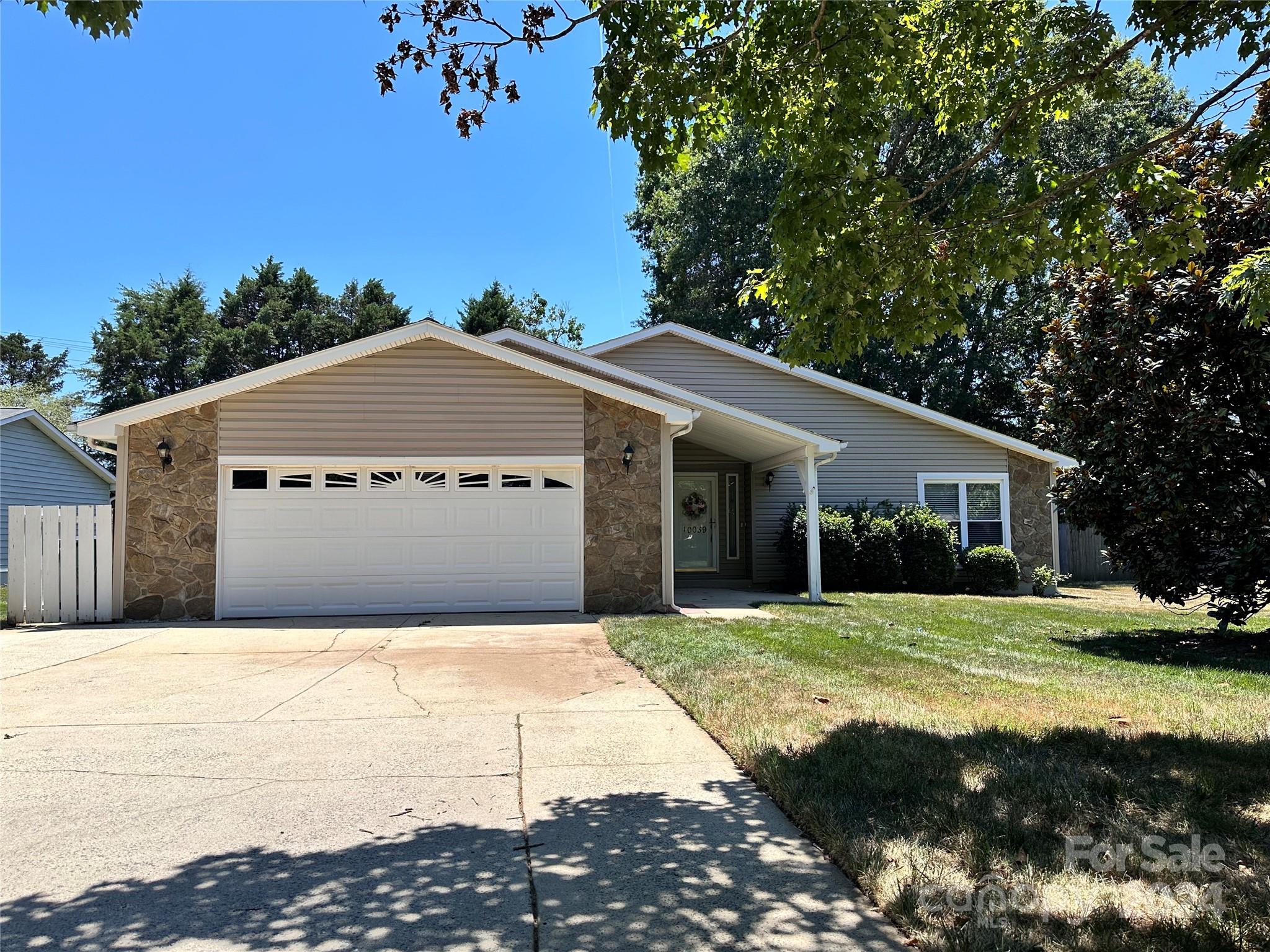 10039 Fairway Ridge Road