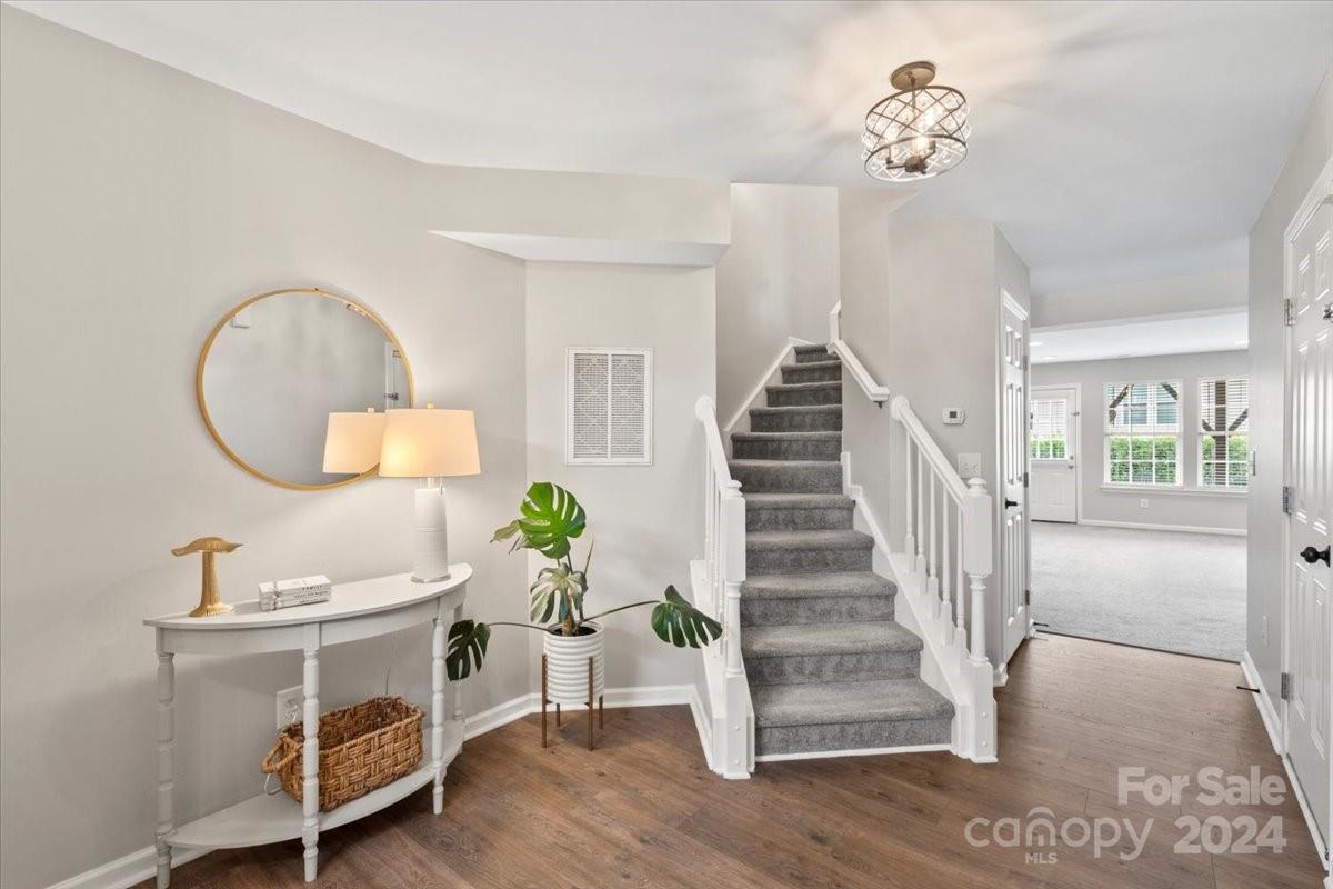 6316 Short Line Court