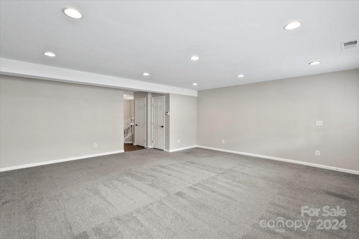 6316 Short Line Court