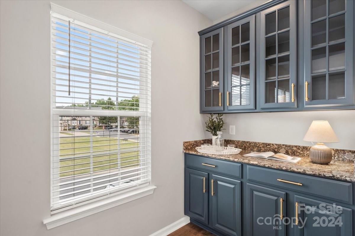 6316 Short Line Court