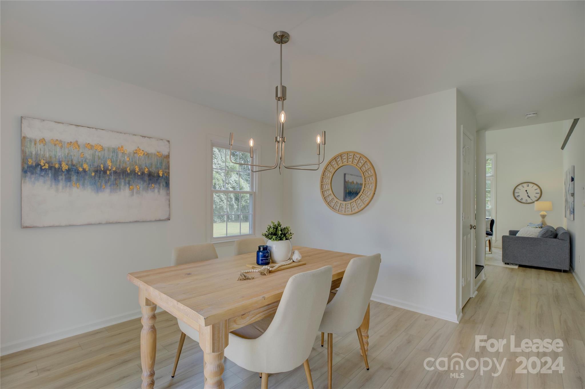 9238 N Vicksburg Park Court