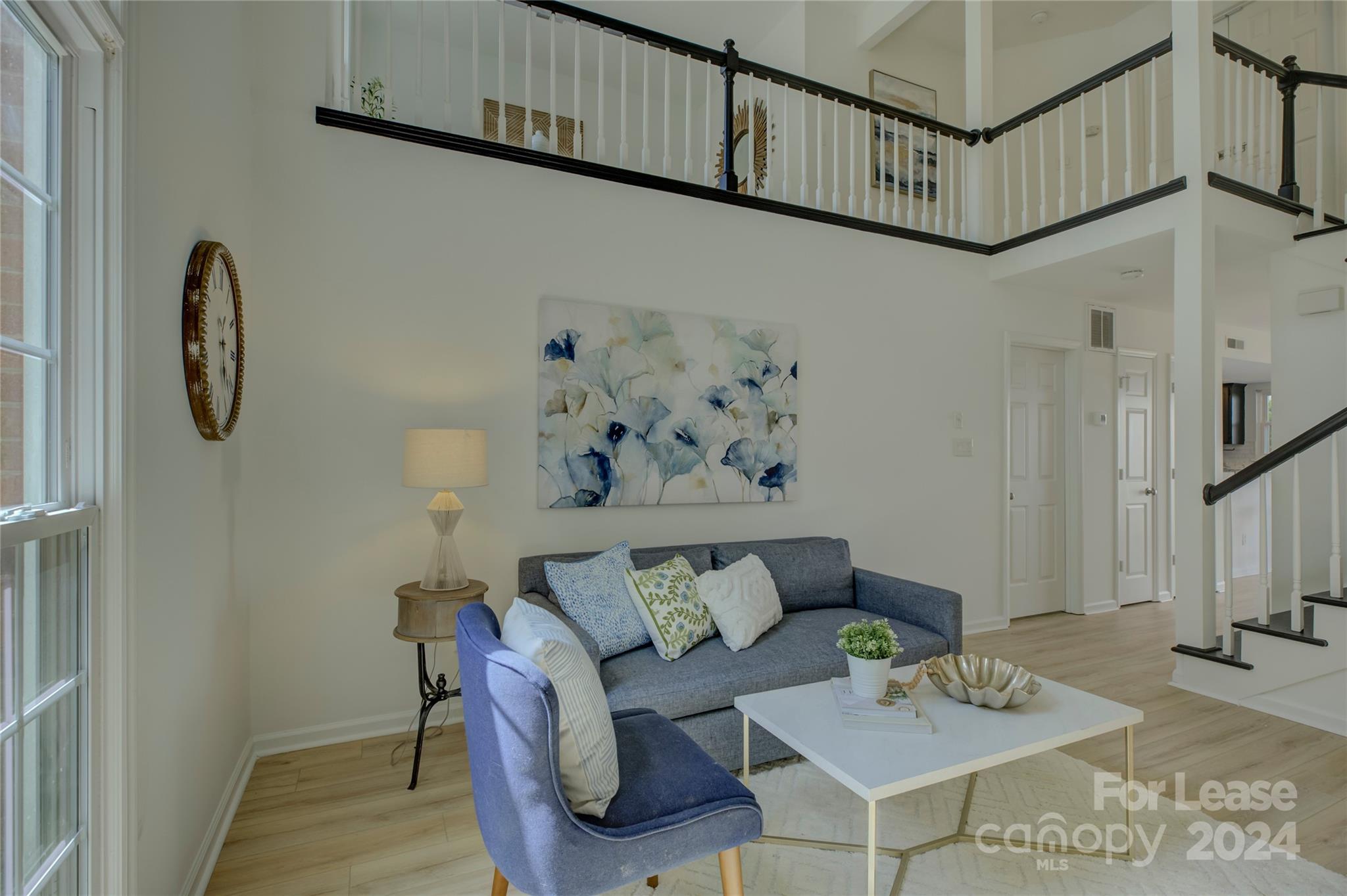 9238 N Vicksburg Park Court