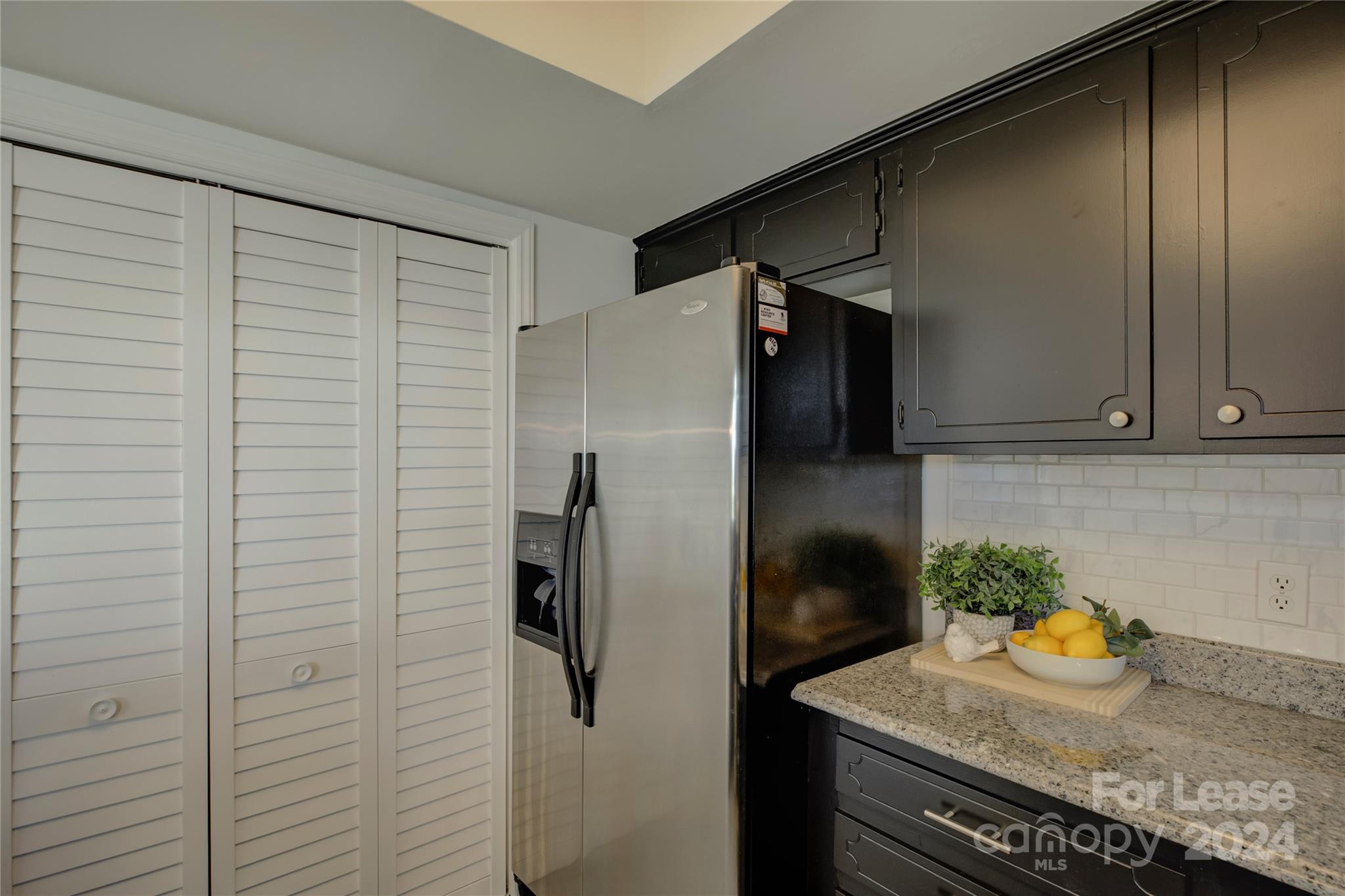 9238 N Vicksburg Park Court