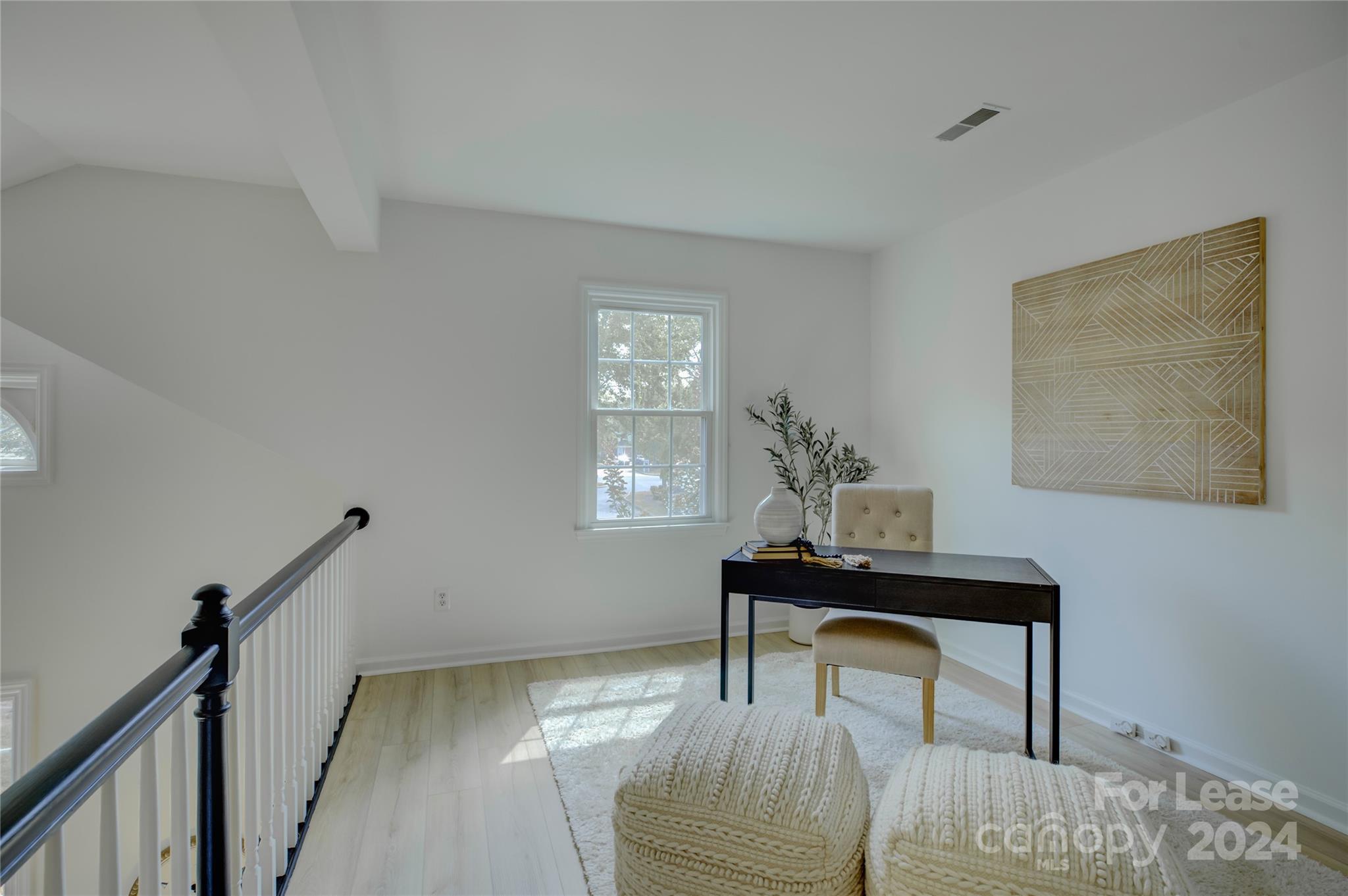9238 N Vicksburg Park Court