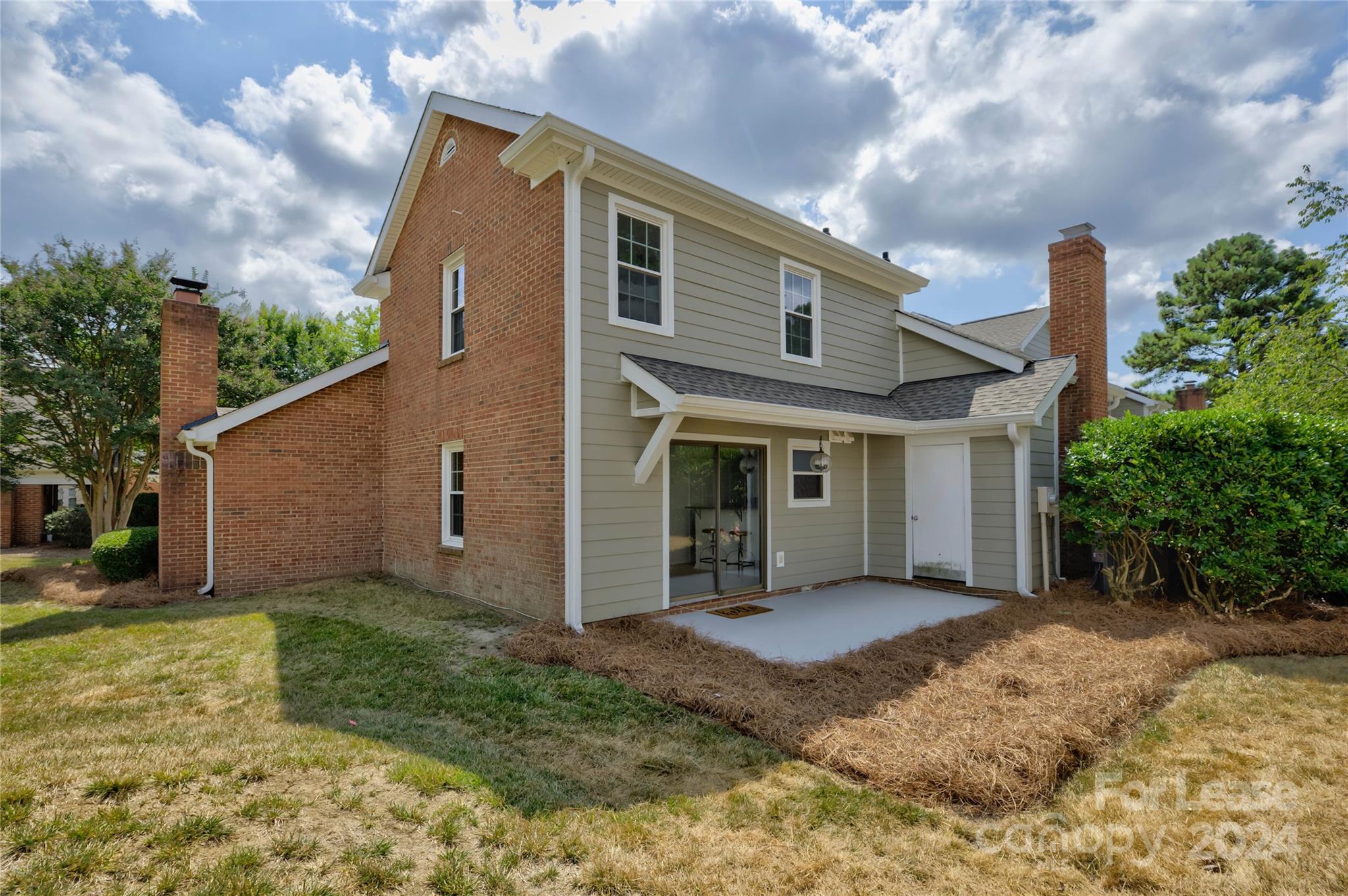 9238 N Vicksburg Park Court