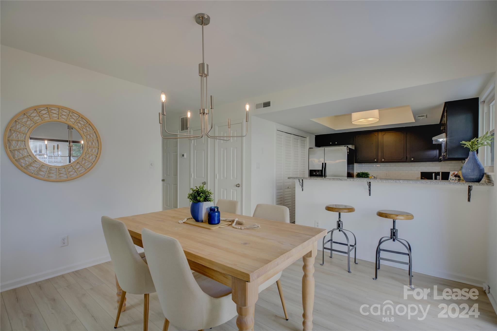 9238 N Vicksburg Park Court