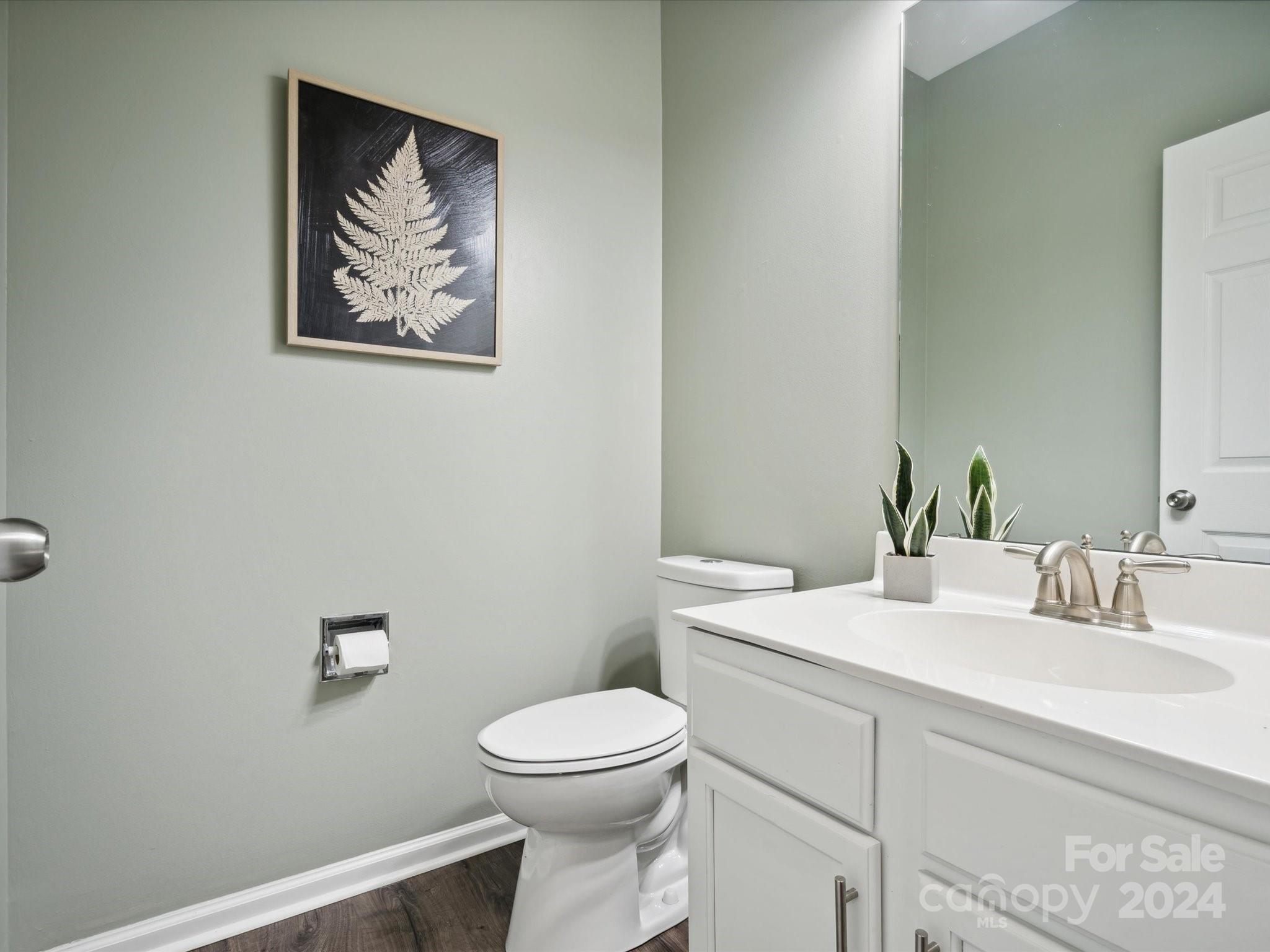 8504 Netherfield Court