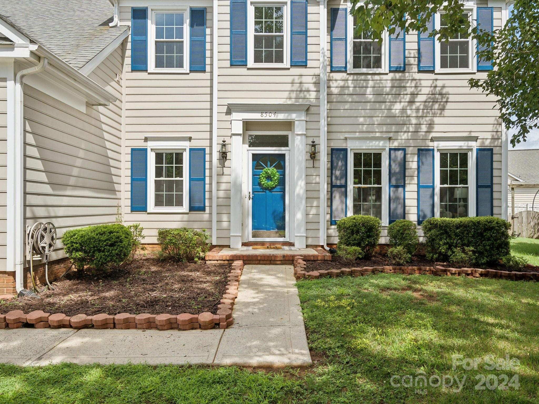 8504 Netherfield Court