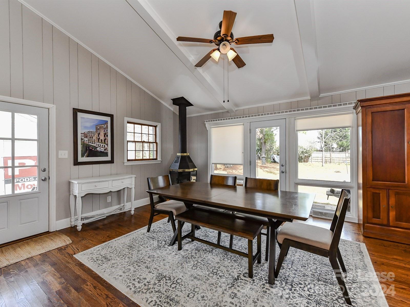 1615 Emerywood Drive