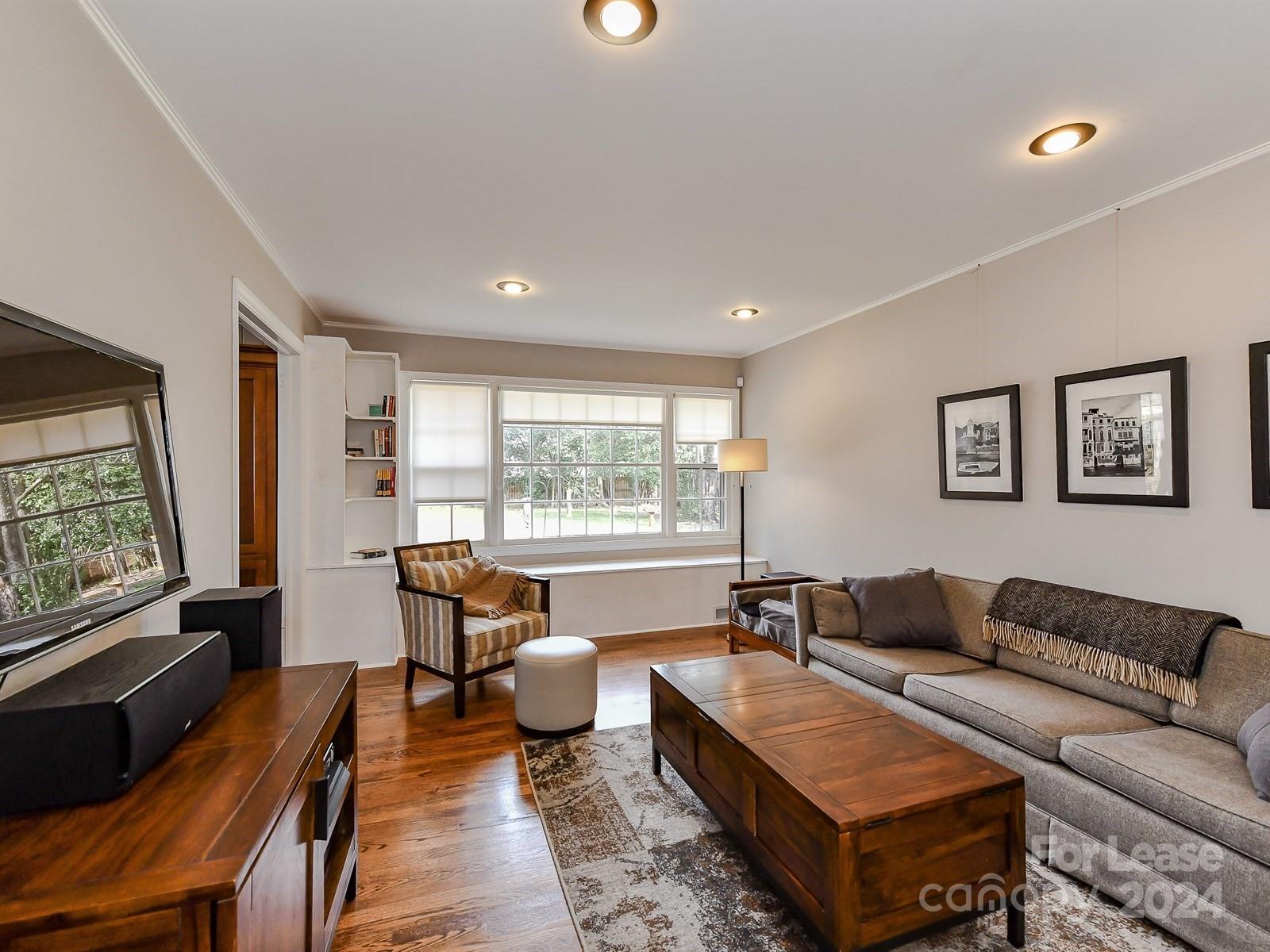 1615 Emerywood Drive