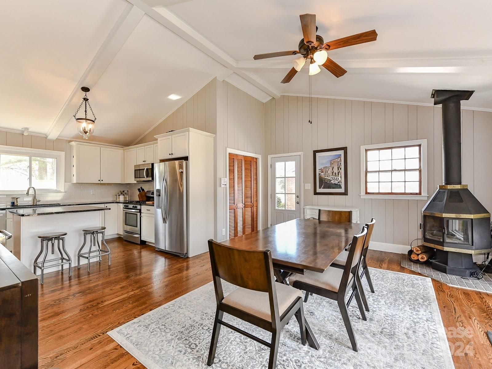 1615 Emerywood Drive