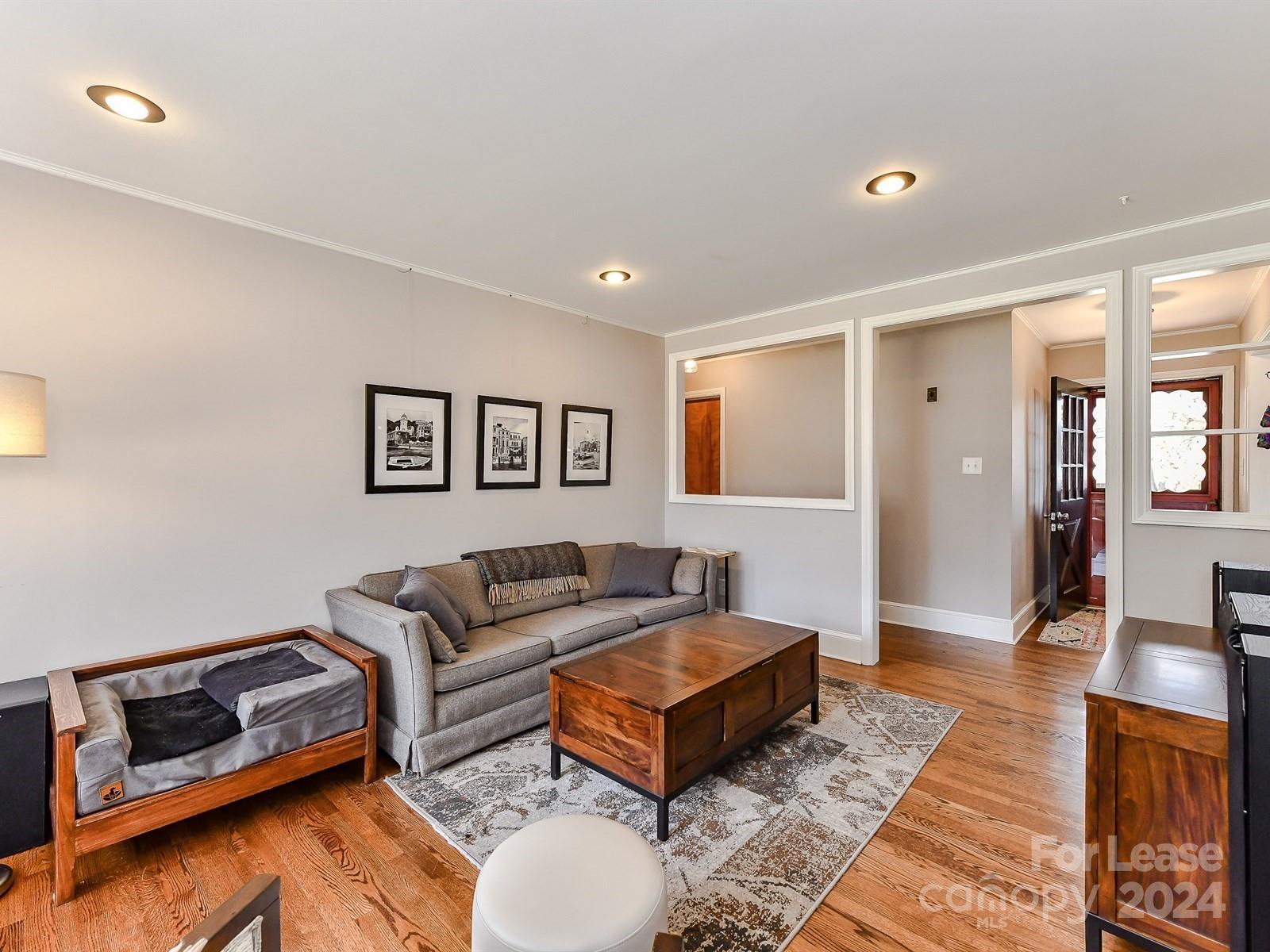 1615 Emerywood Drive