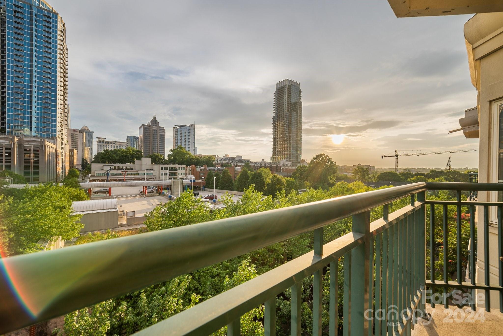 401 N Church Street Unit: 503